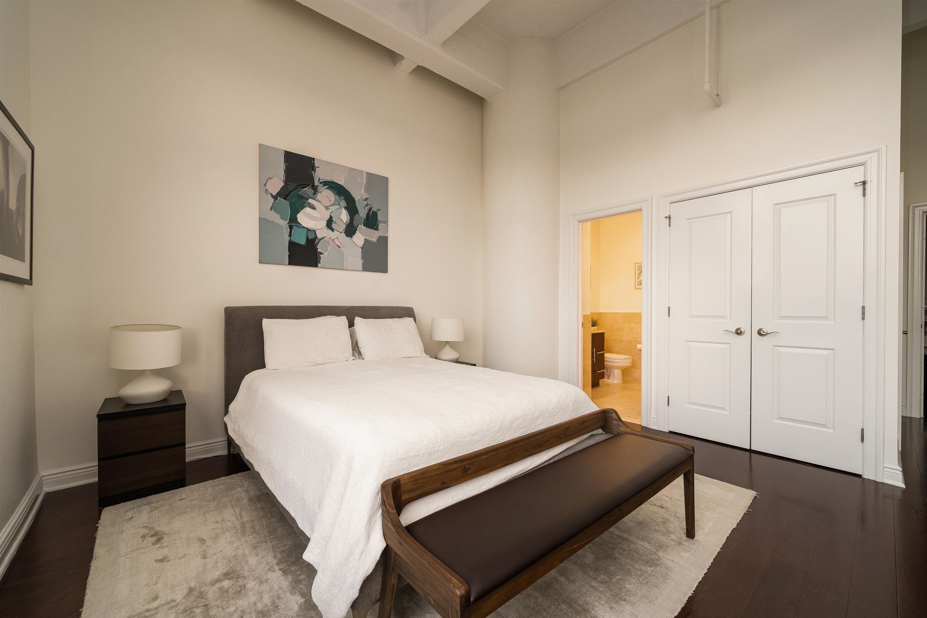 1500 HUDSON ST Unit: 2J
