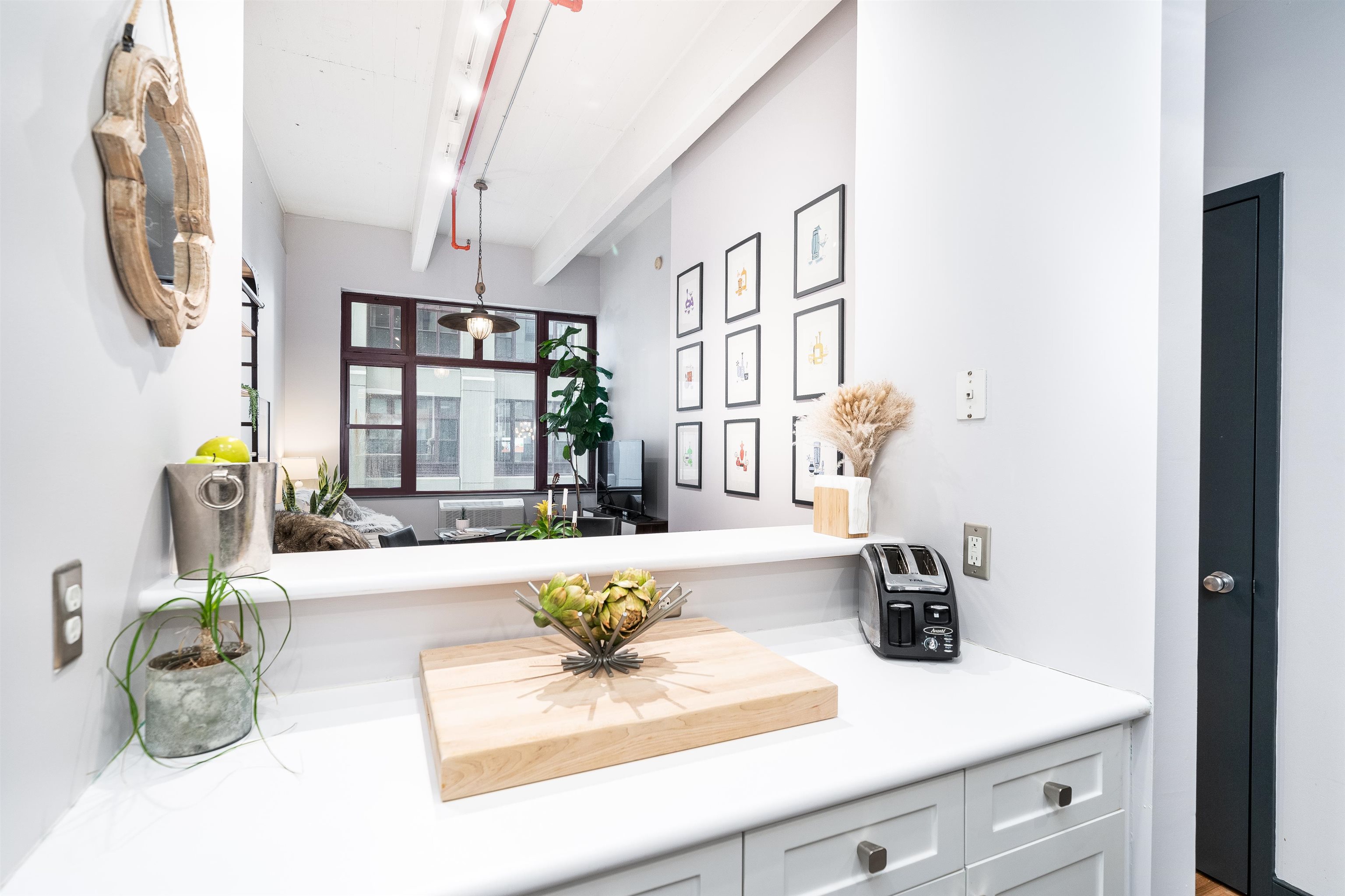 1500 HUDSON ST Unit: R-3T