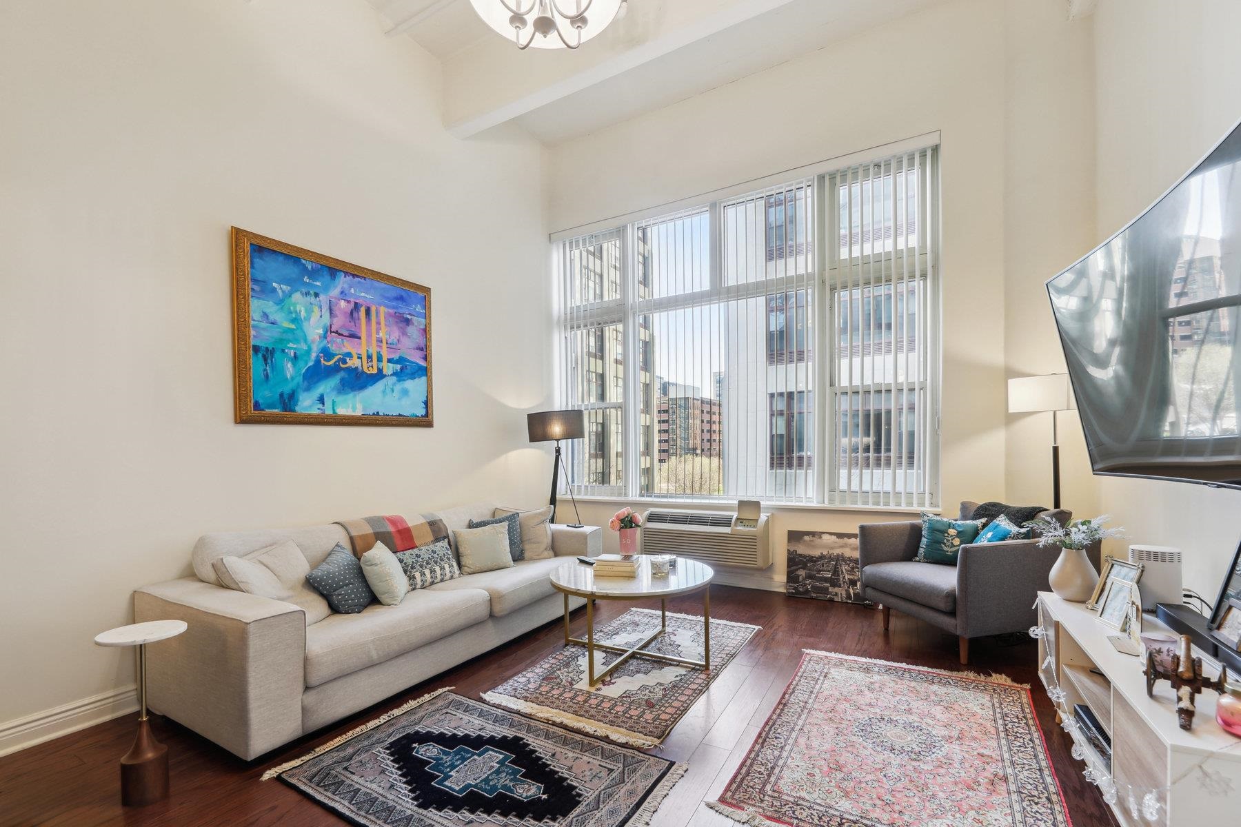 1500 HUDSON ST Unit: 3D