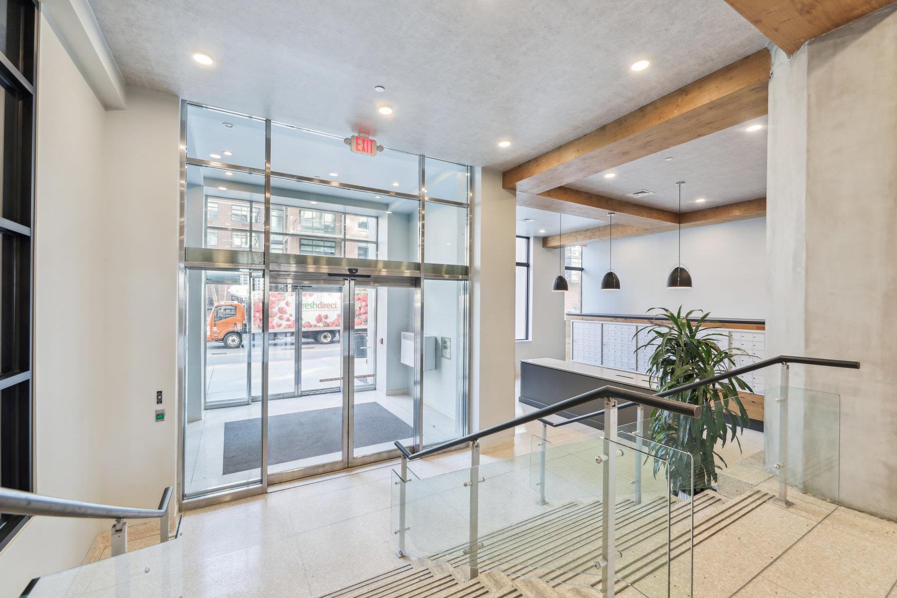 1500 HUDSON ST Unit: 3D