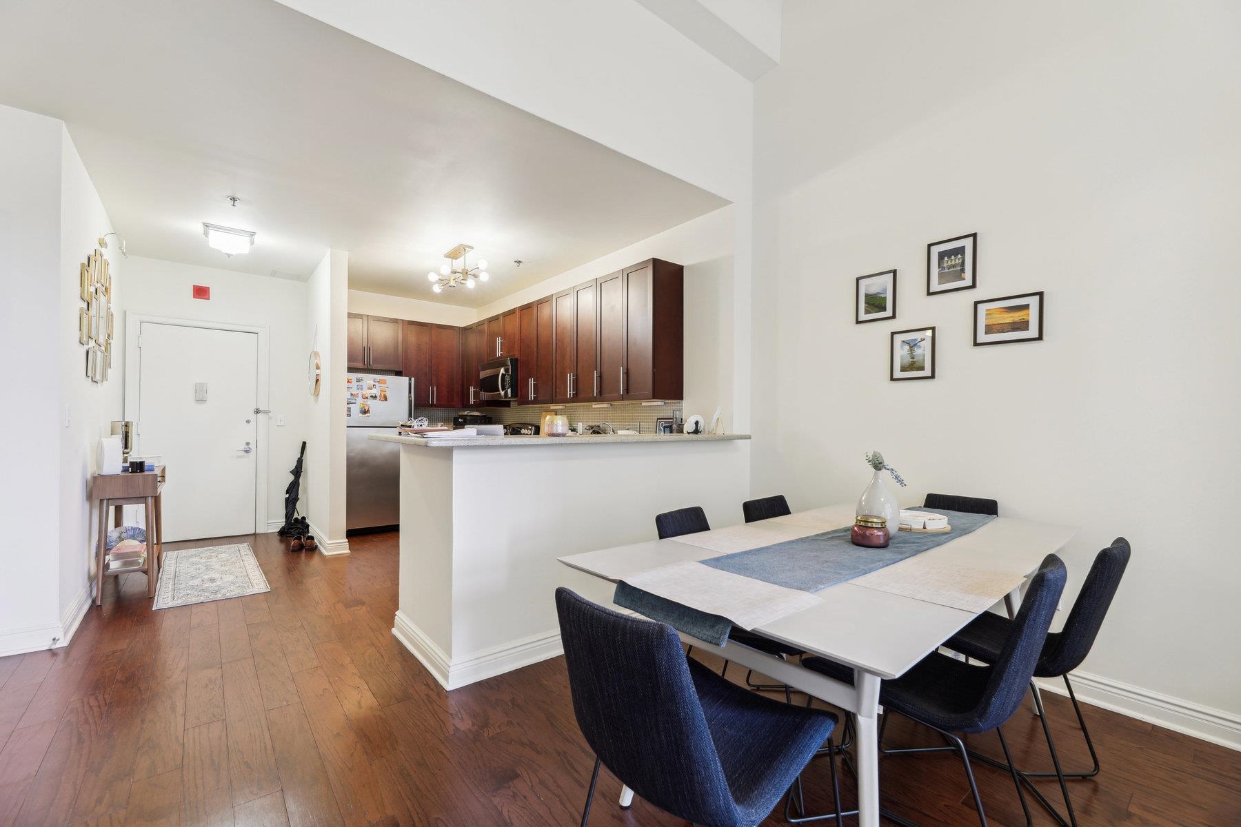1500 HUDSON ST Unit: 3D