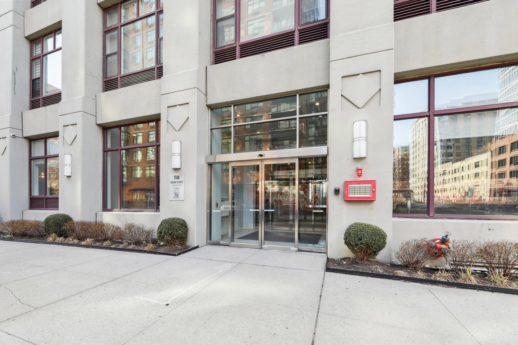 1500 HUDSON ST Unit: 3D
