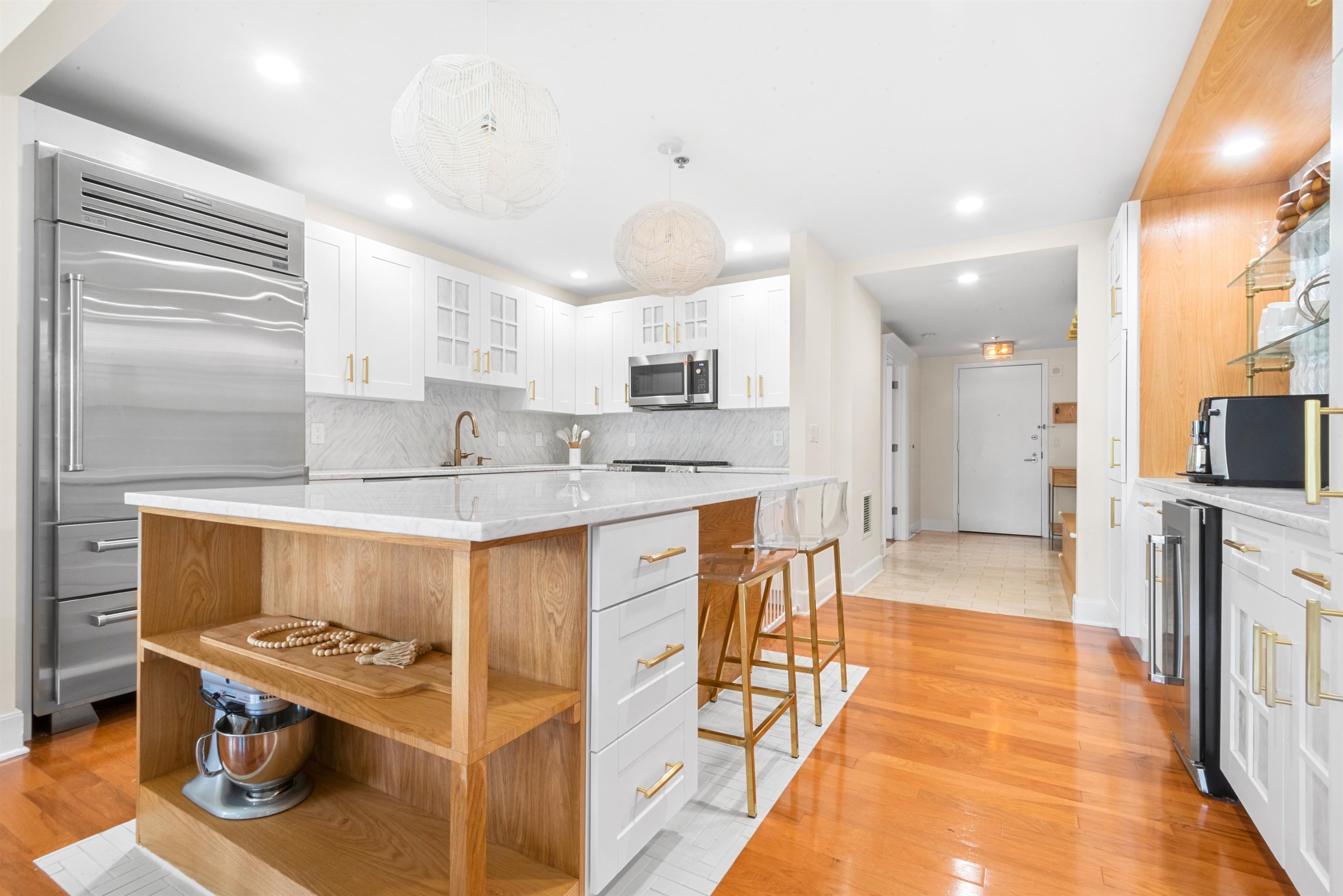 1025 MAXWELL LANE Unit: 506