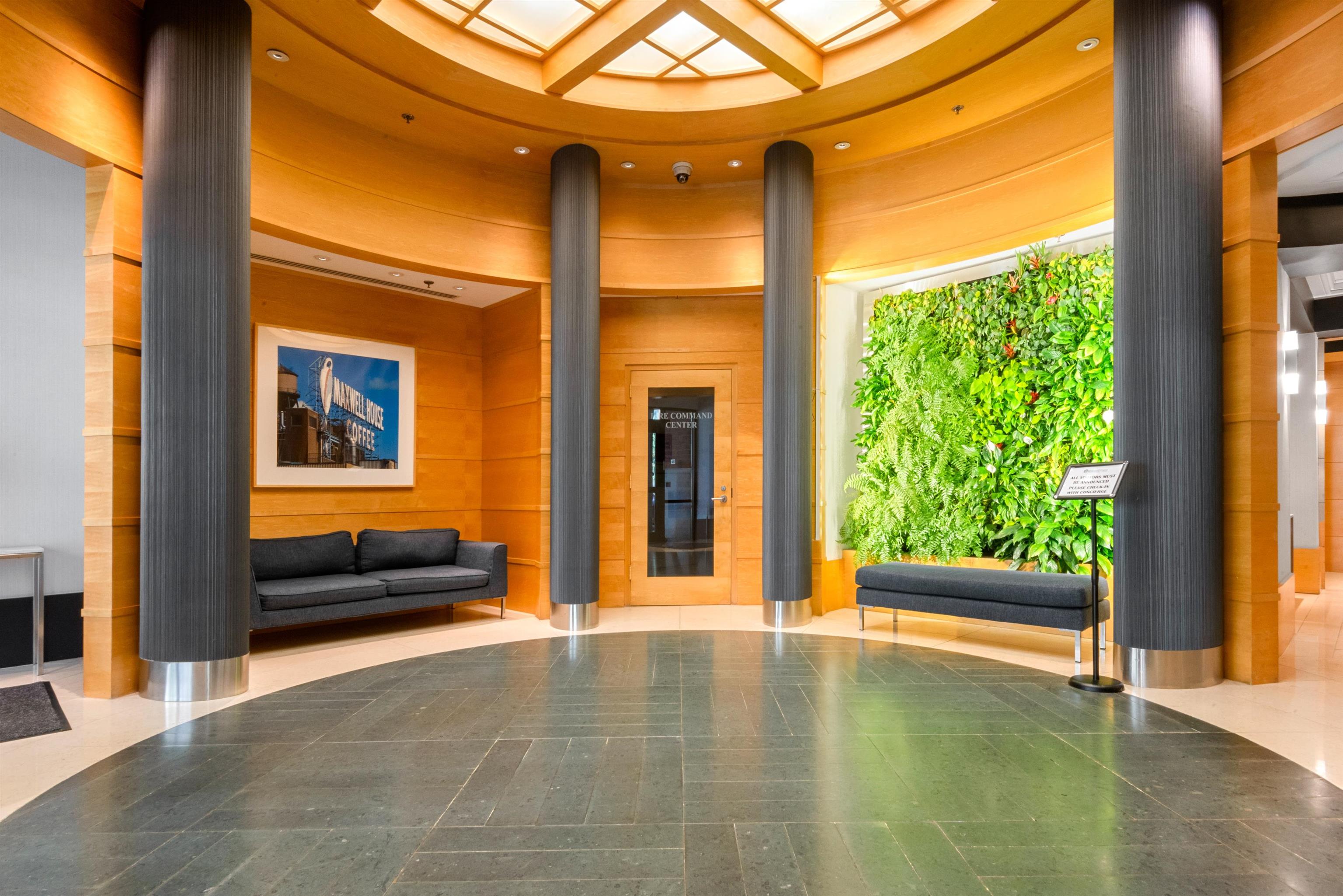 1025 MAXWELL LANE Unit: 506