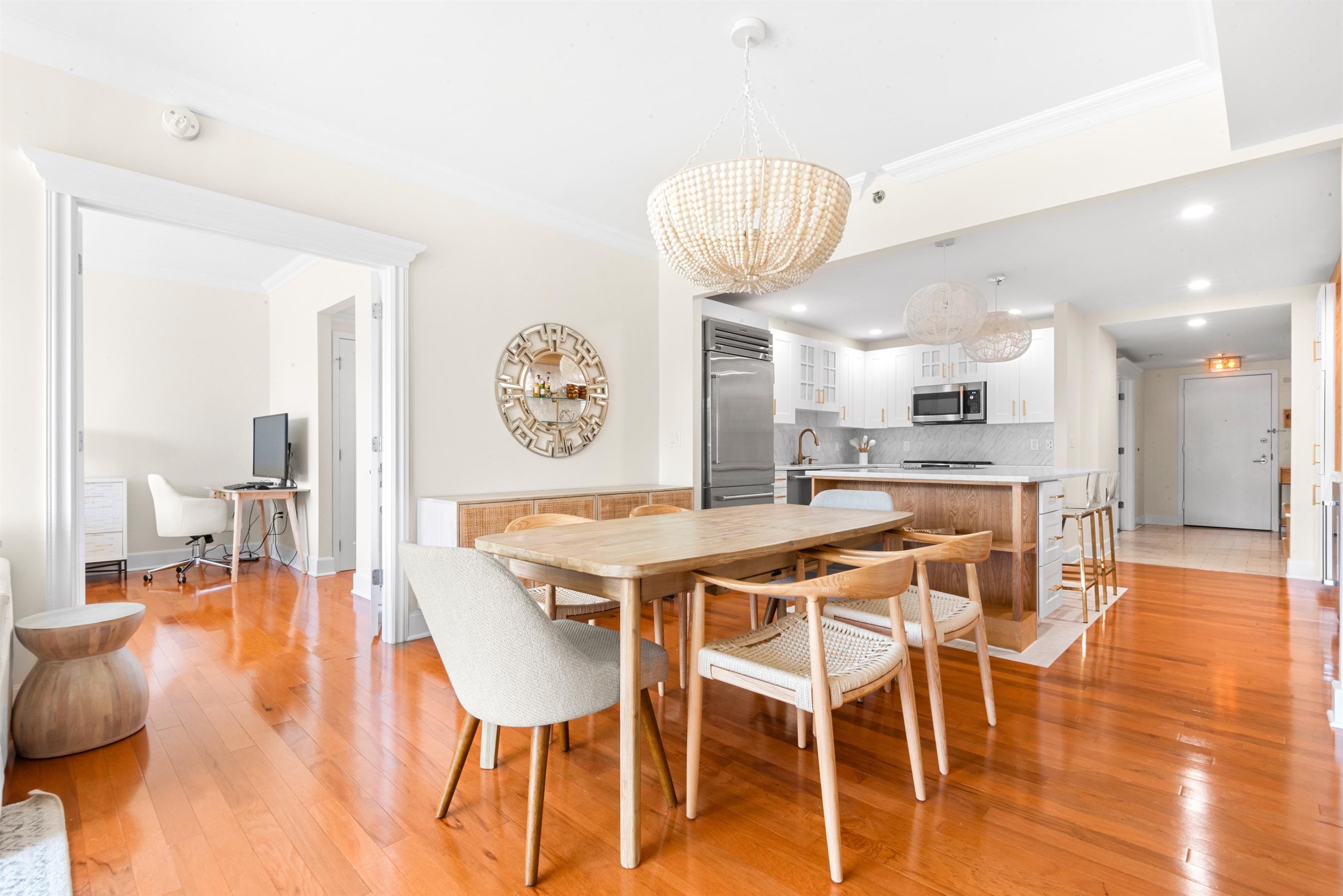 1025 MAXWELL LANE Unit: 506