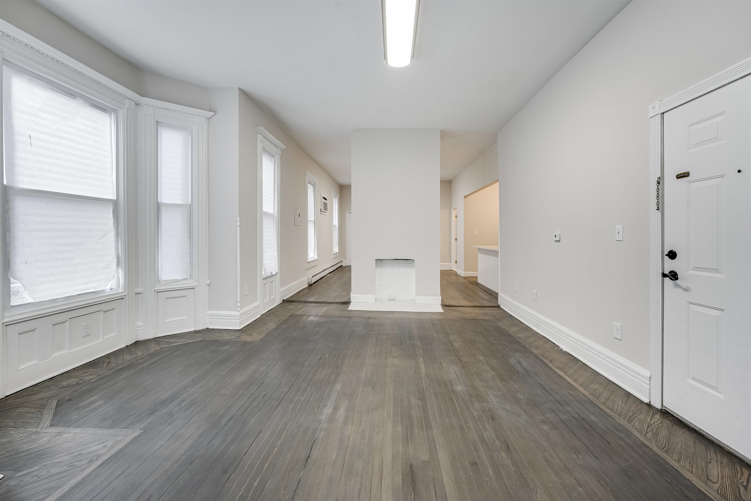 486 BRAMHALL AVE