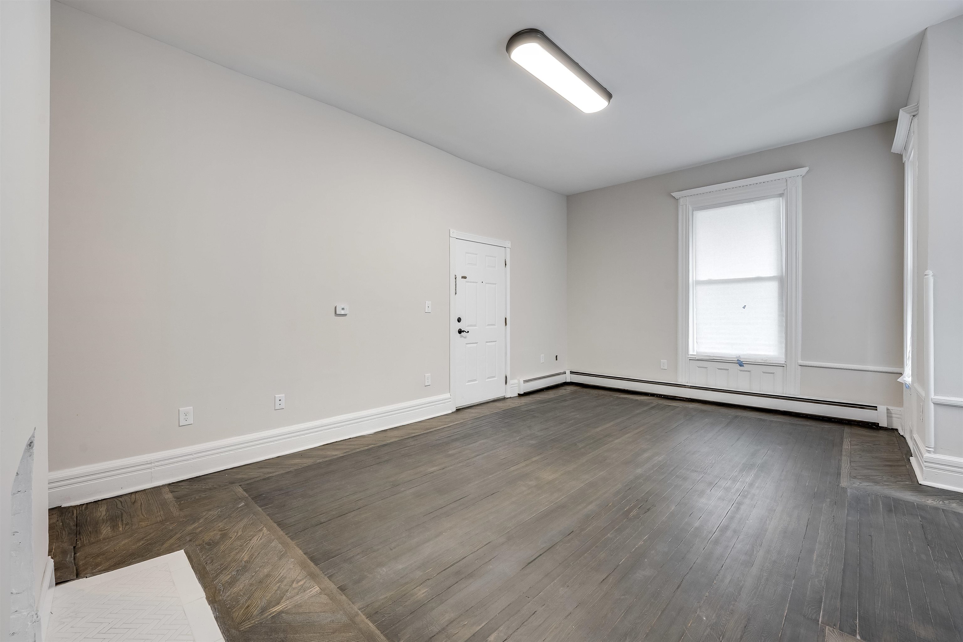 486 BRAMHALL AVE