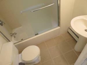 307 50TH ST Unit: 2B