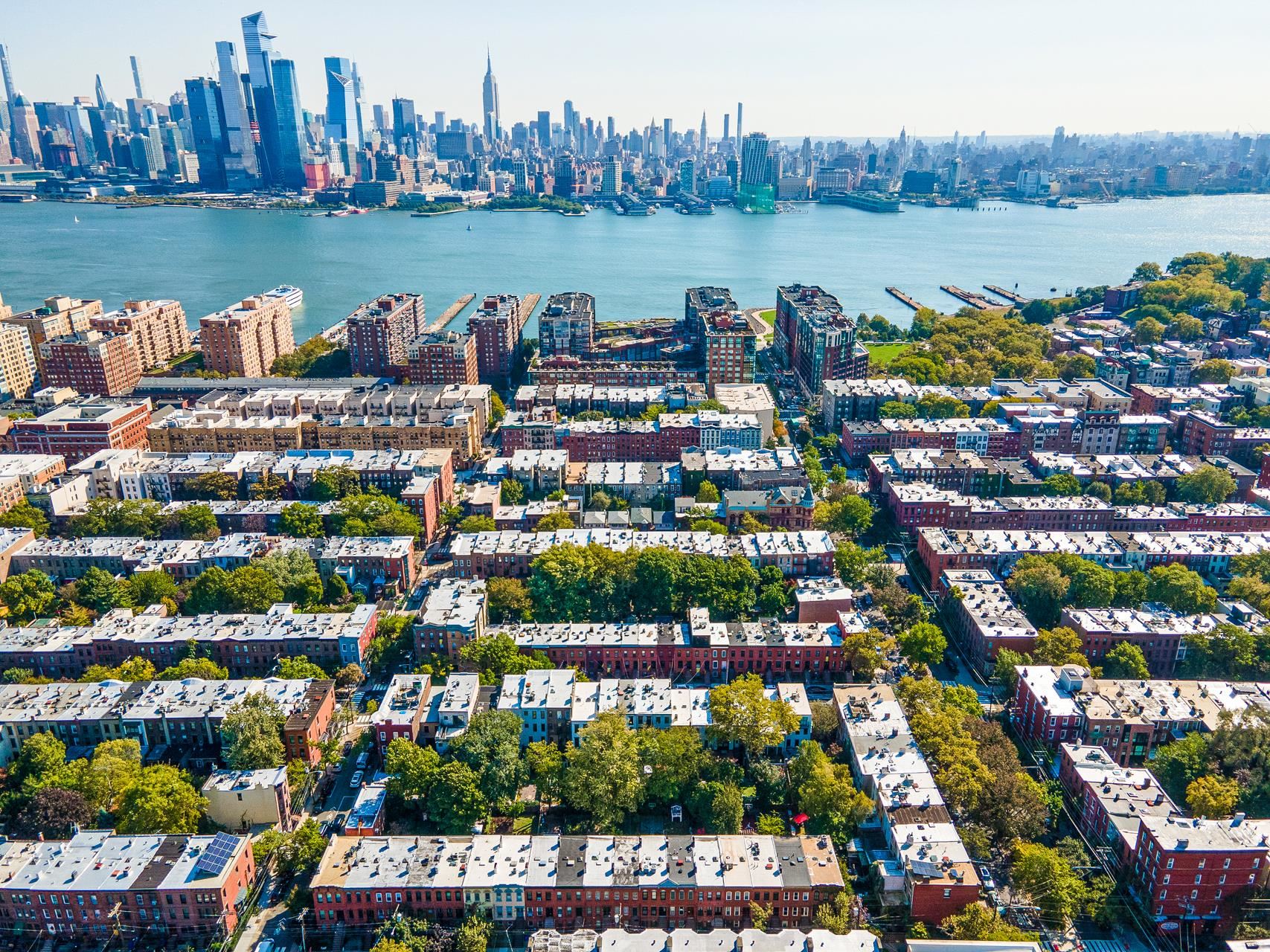 1500 HUDSON ST Unit: 12M