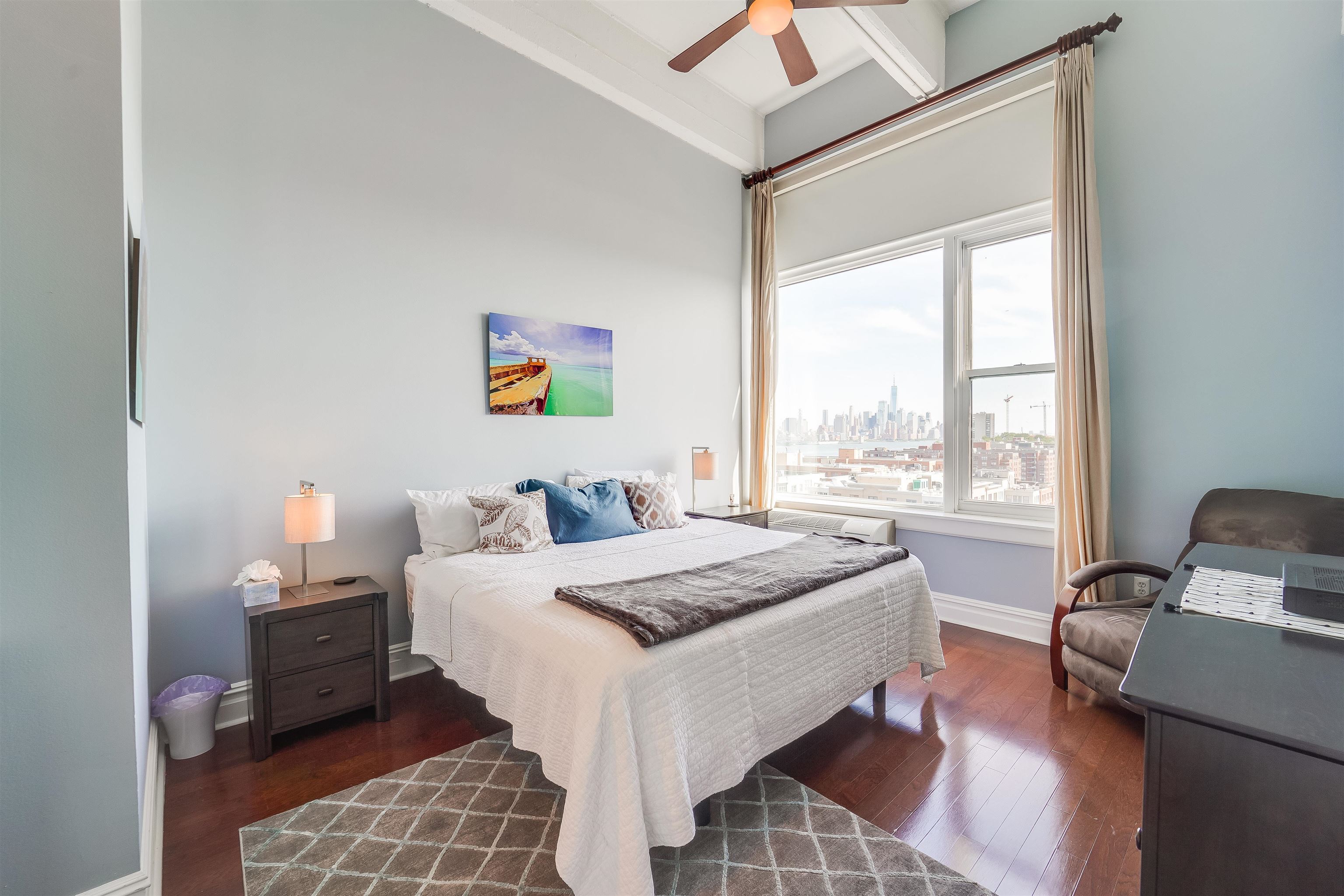 1500 HUDSON ST Unit: 12M