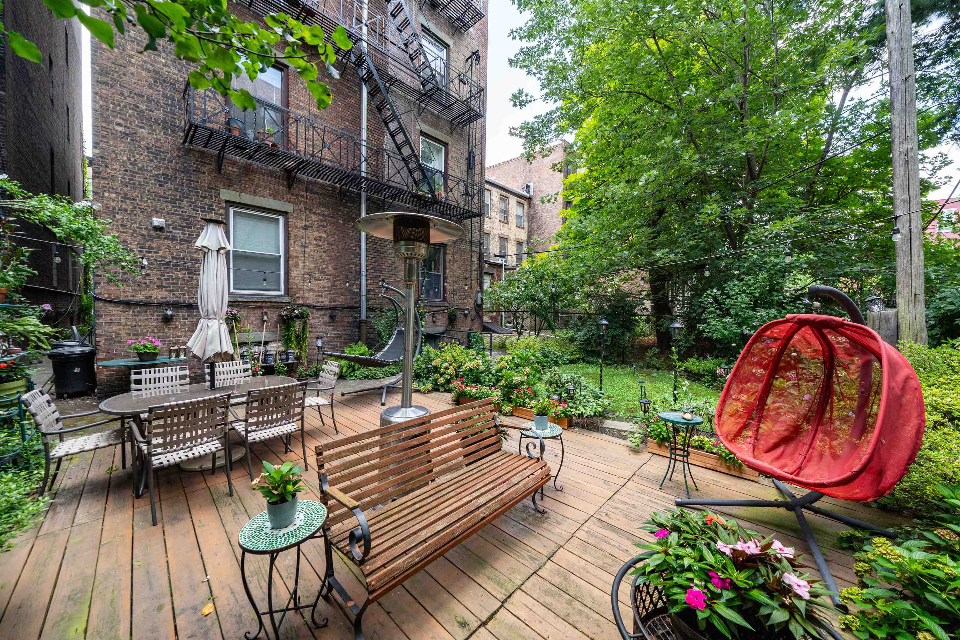 1011 WILLOW AVE Unit: 2B
