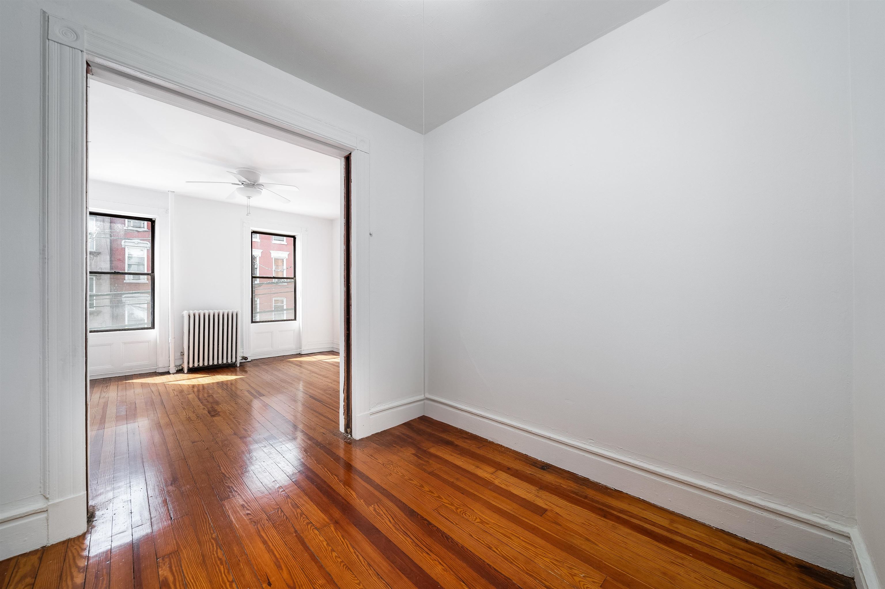 1011 WILLOW AVE Unit: 2B