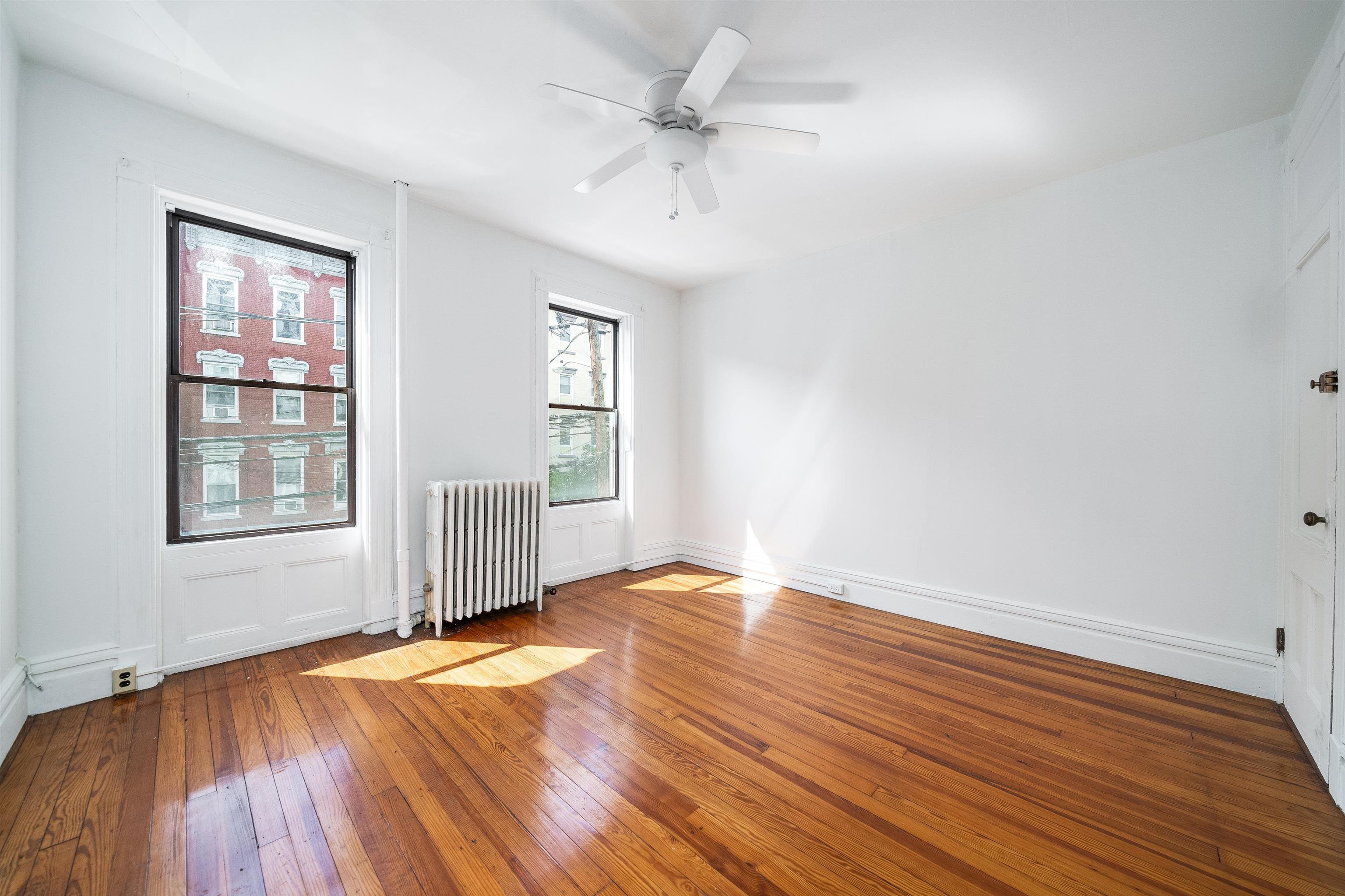 1011 WILLOW AVE Unit: 2B