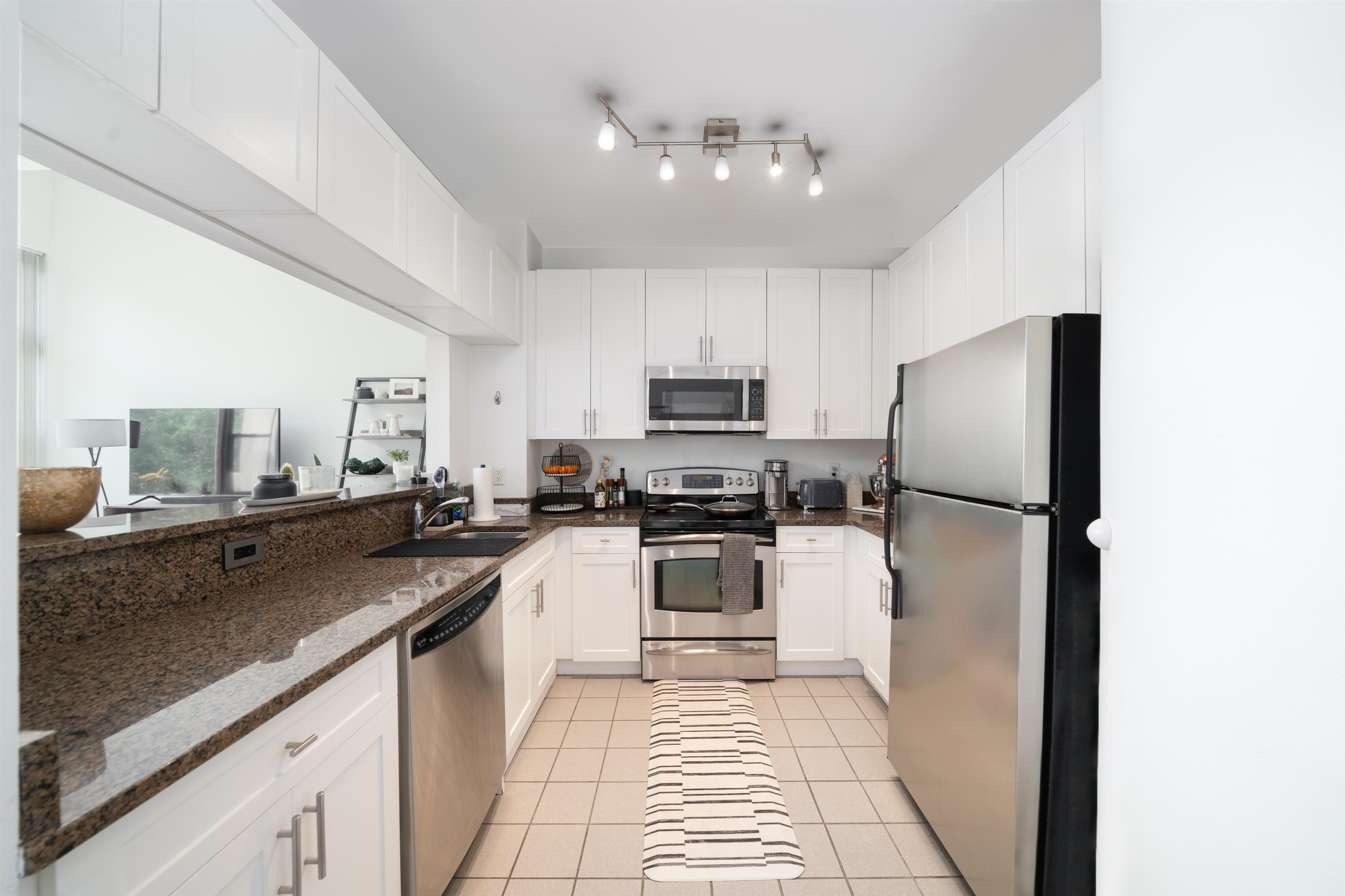 1500 WASHINGTON ST Unit: 3C