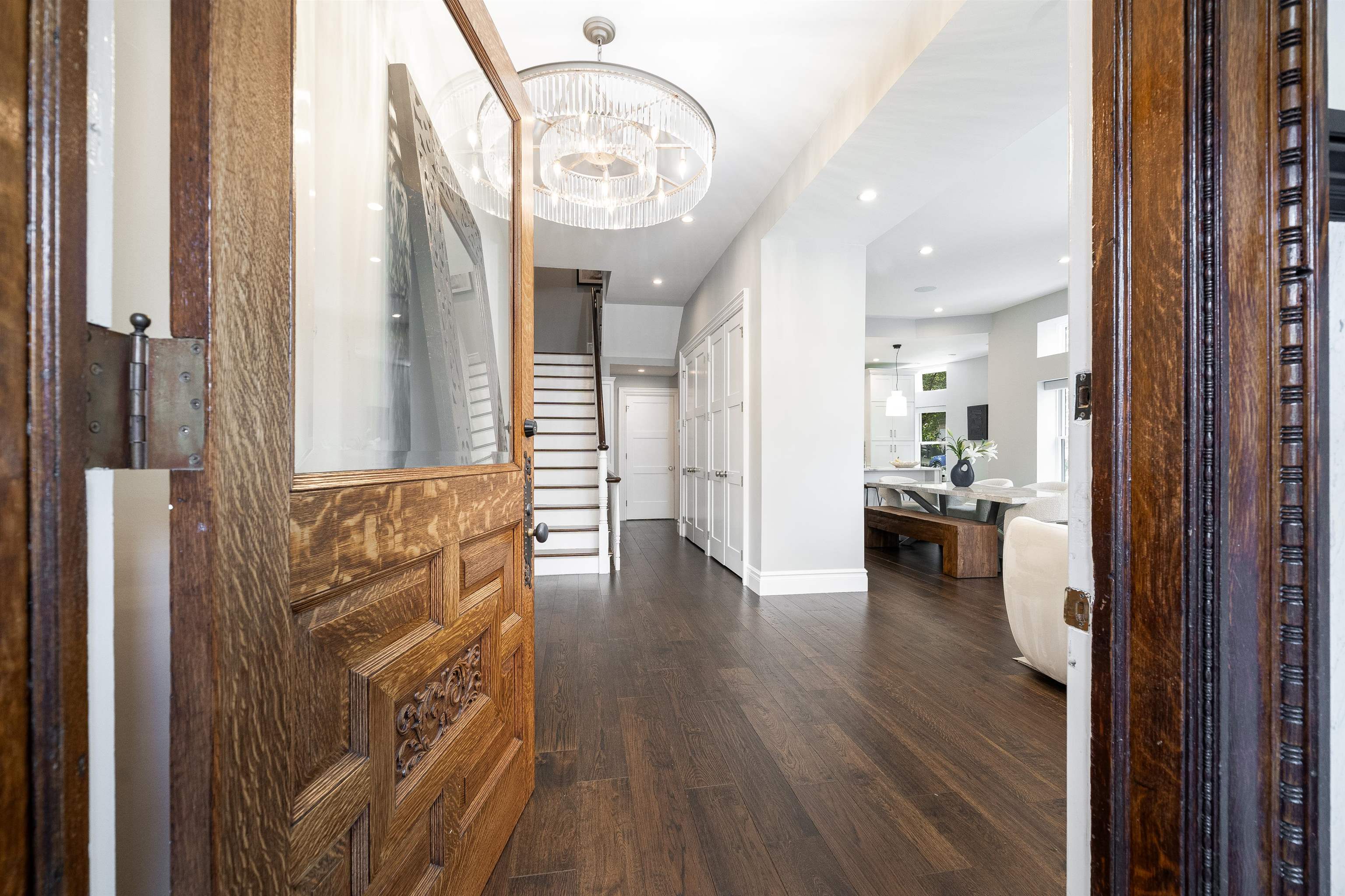 901 HUDSON ST Unit: W