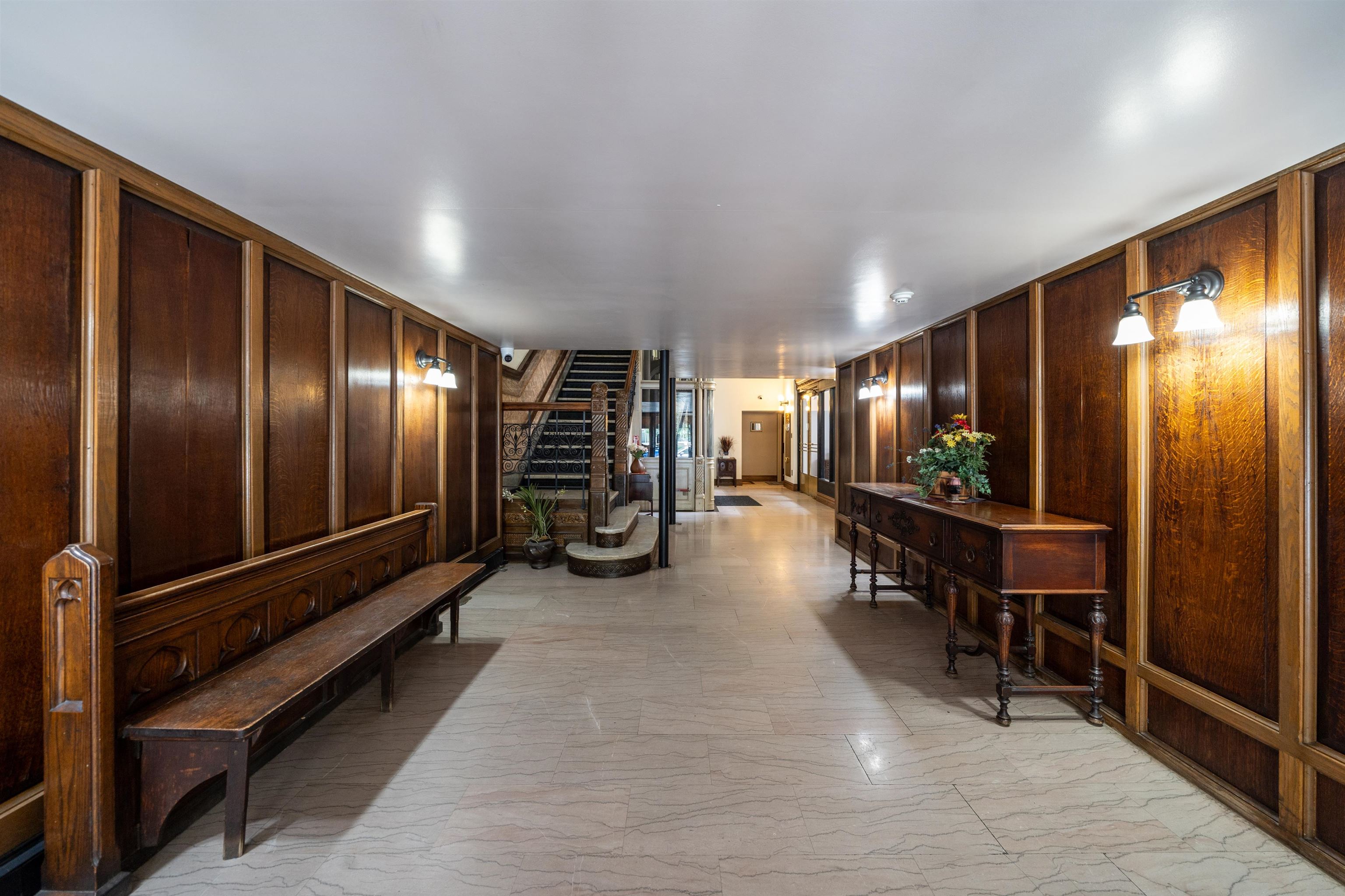83 MONTGOMERY ST Unit: 104