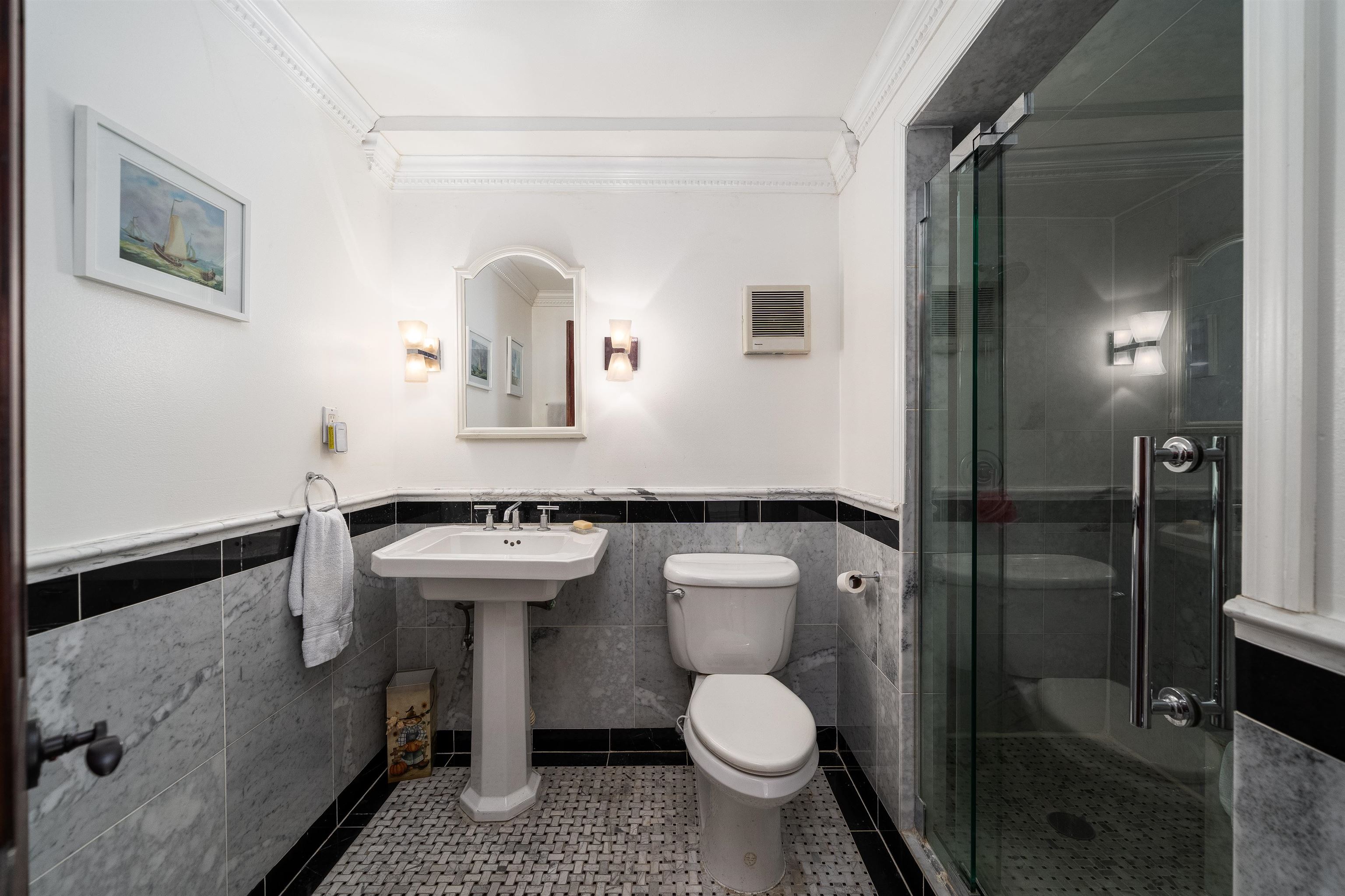 83 MONTGOMERY ST Unit: 104