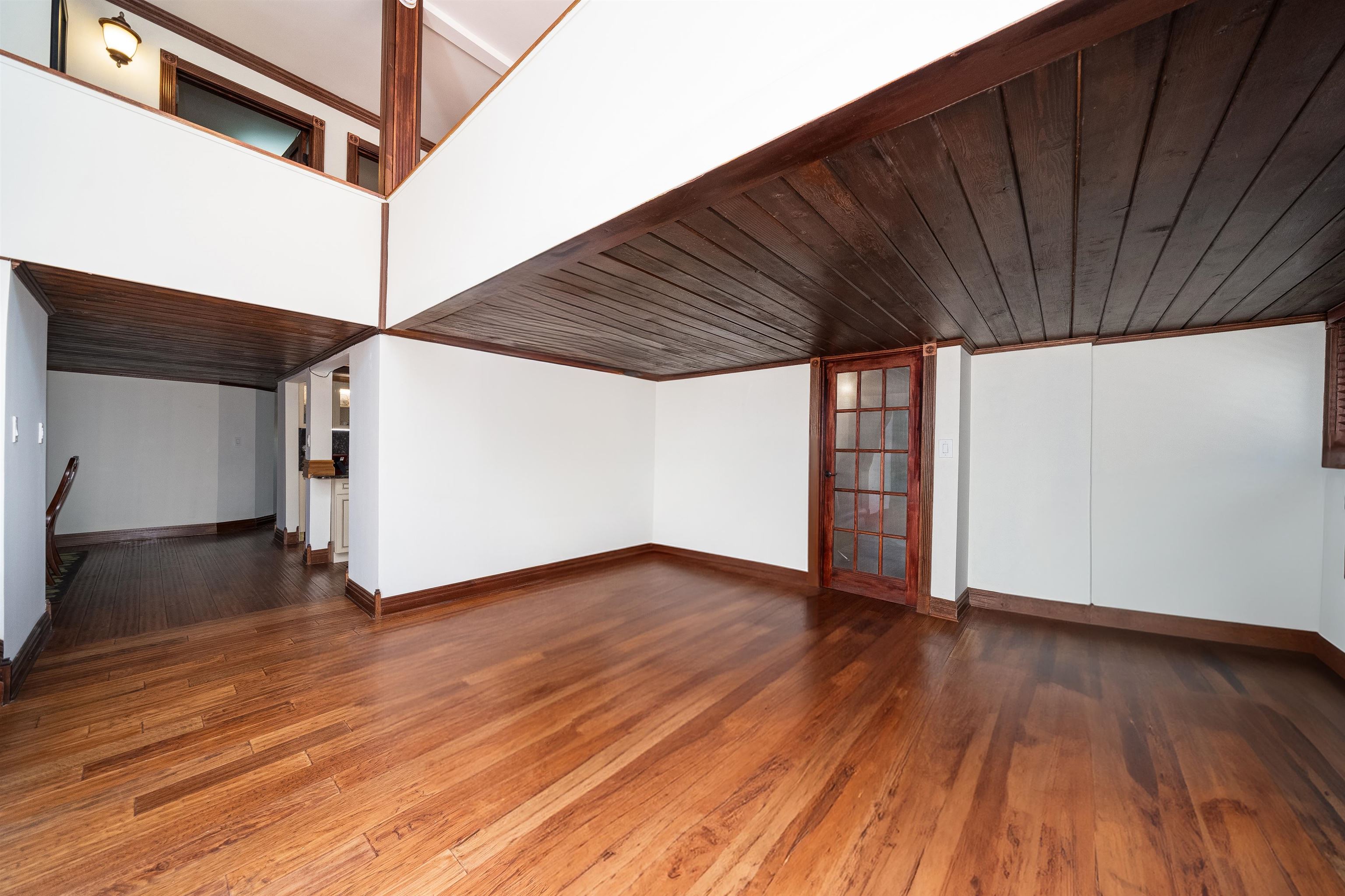 83 MONTGOMERY ST Unit: 104