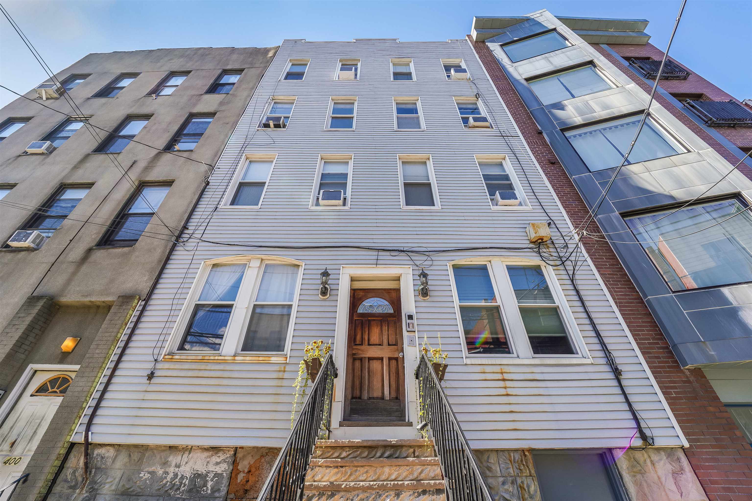 402 MONROE ST Unit: 4R