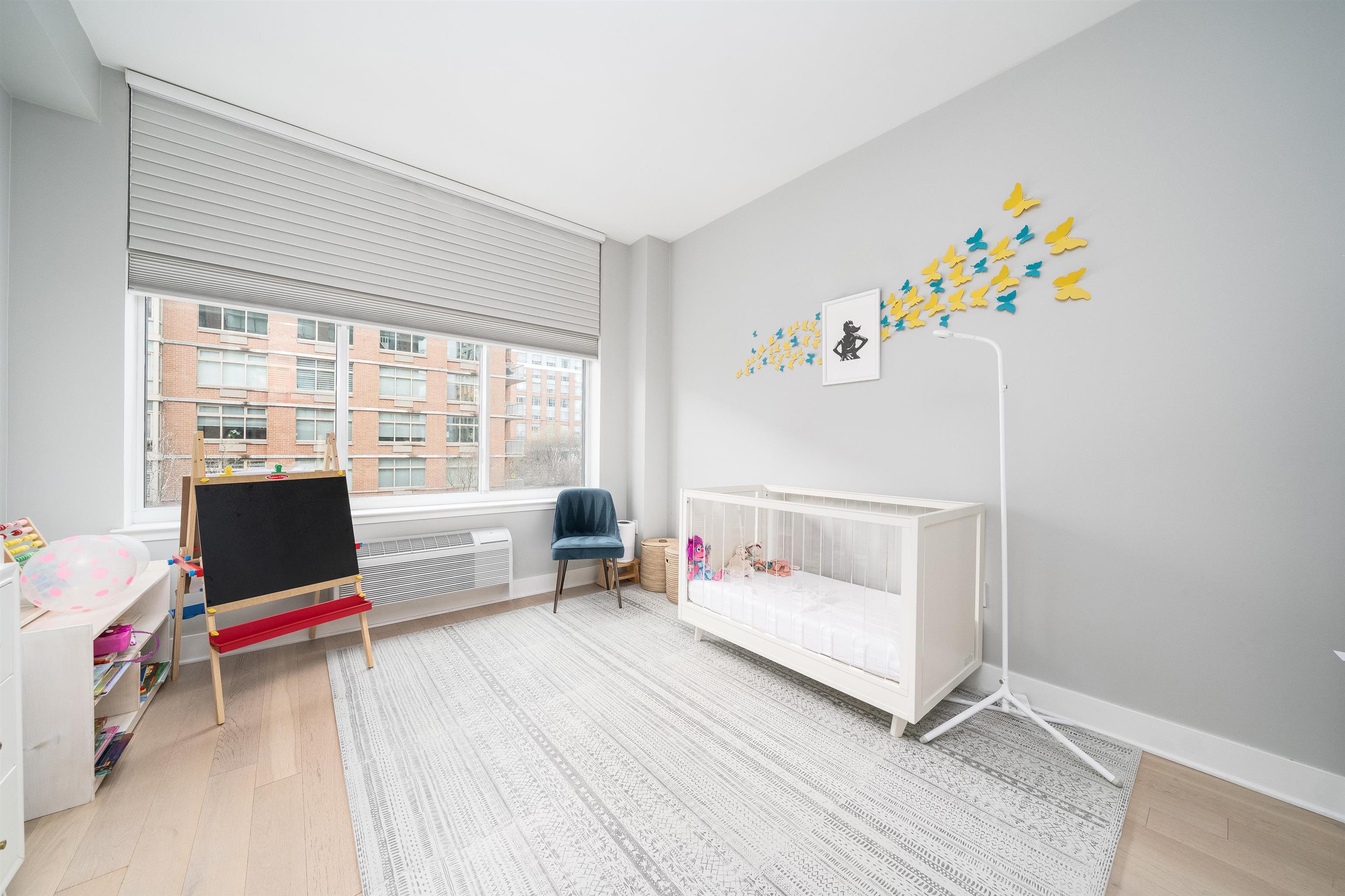 1400 HUDSON ST Unit: 309