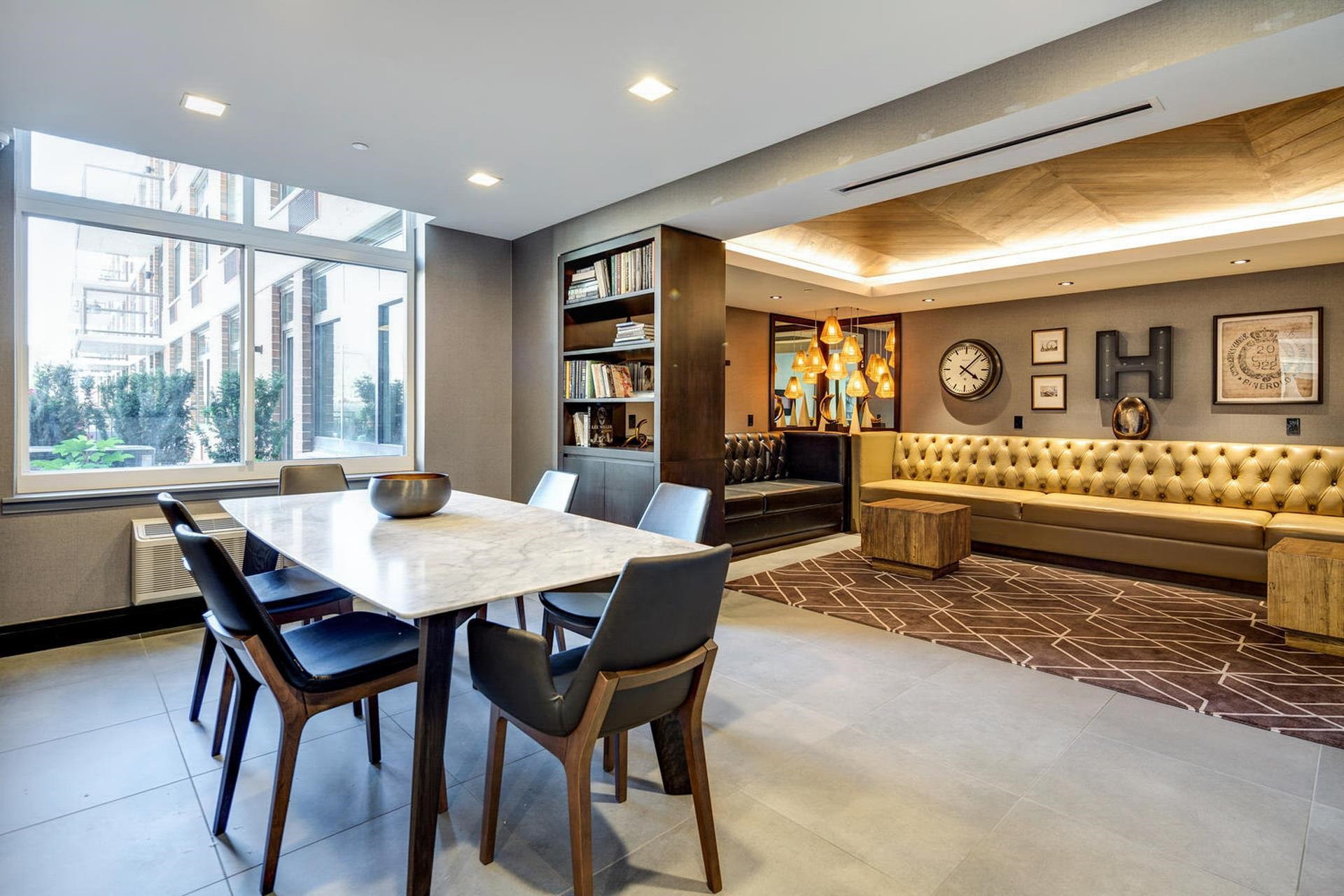1400 HUDSON ST Unit: 309
