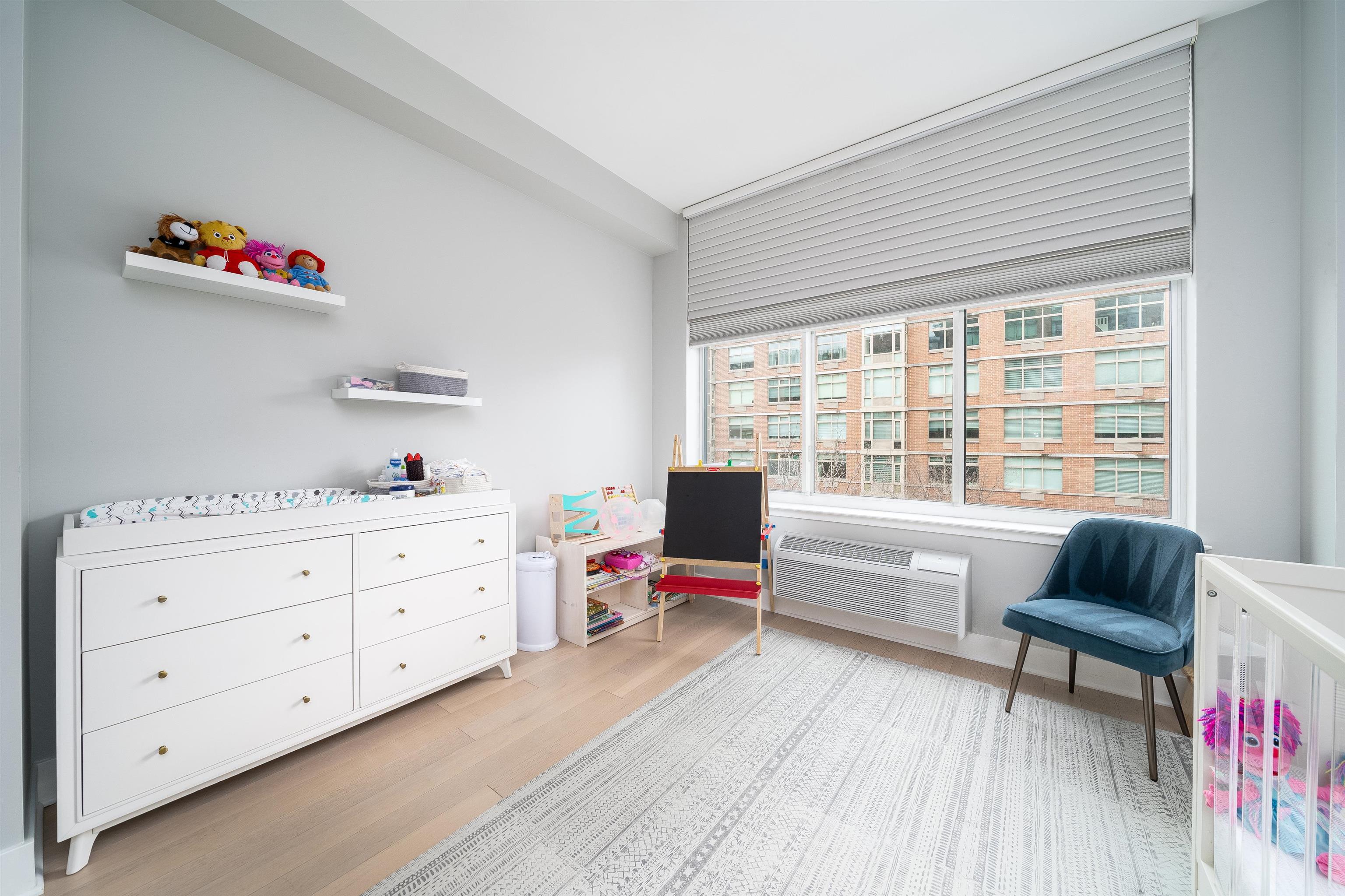 1400 HUDSON ST Unit: 309