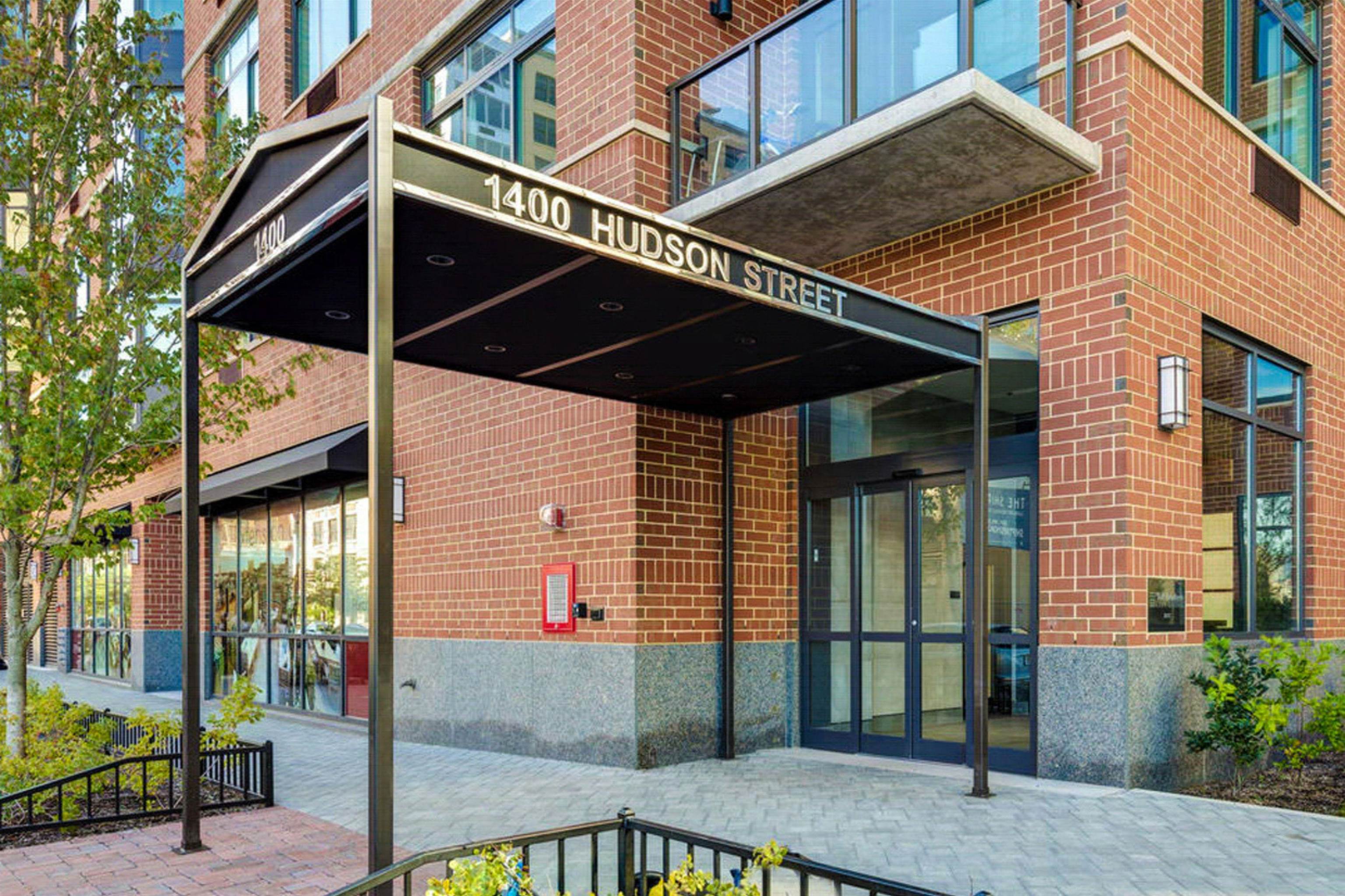1400 HUDSON ST Unit: 309