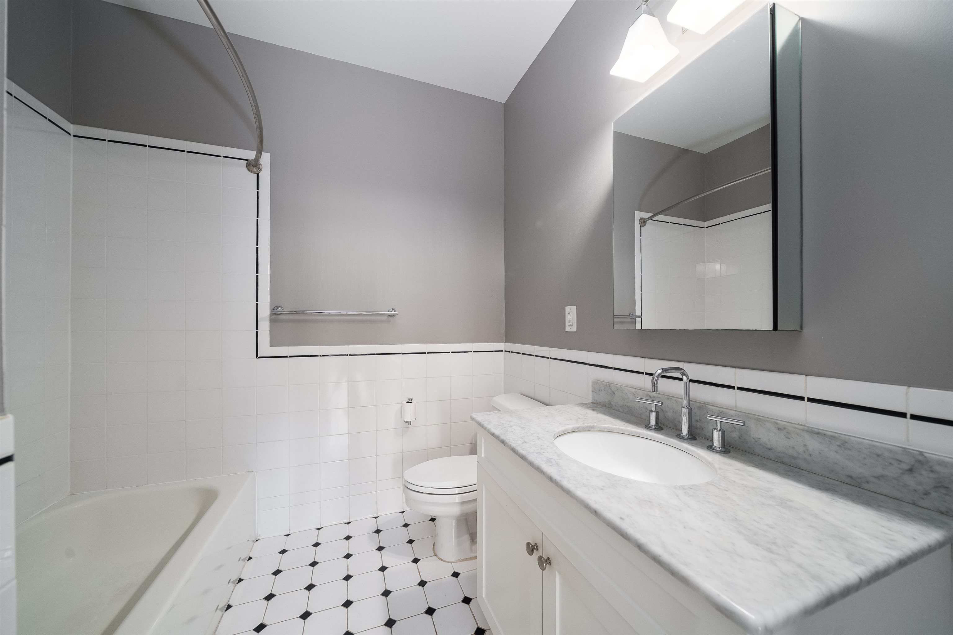 1500 WASHINGTON ST Unit: 12U-R