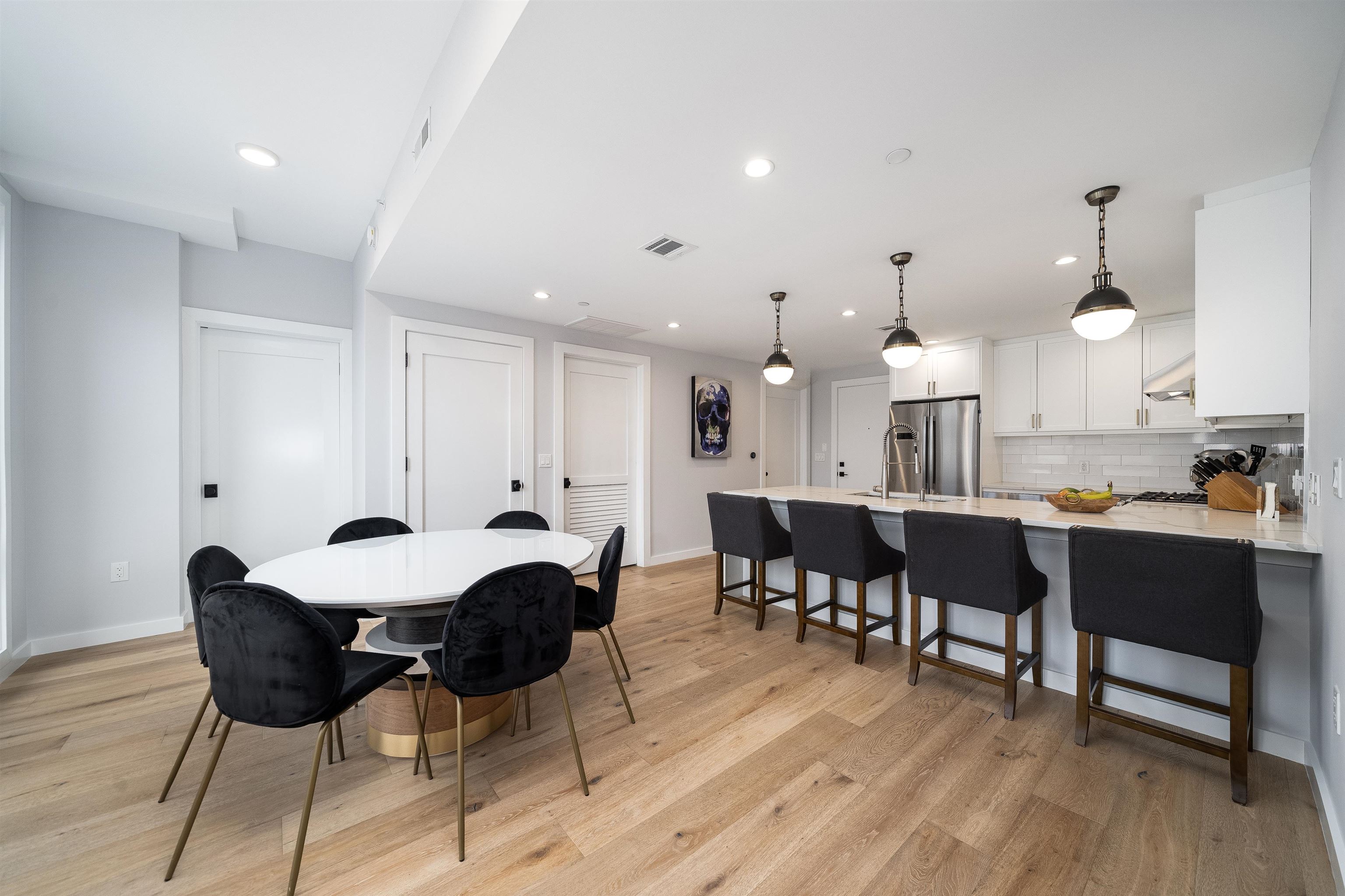 115 GRAND ST Unit: 407