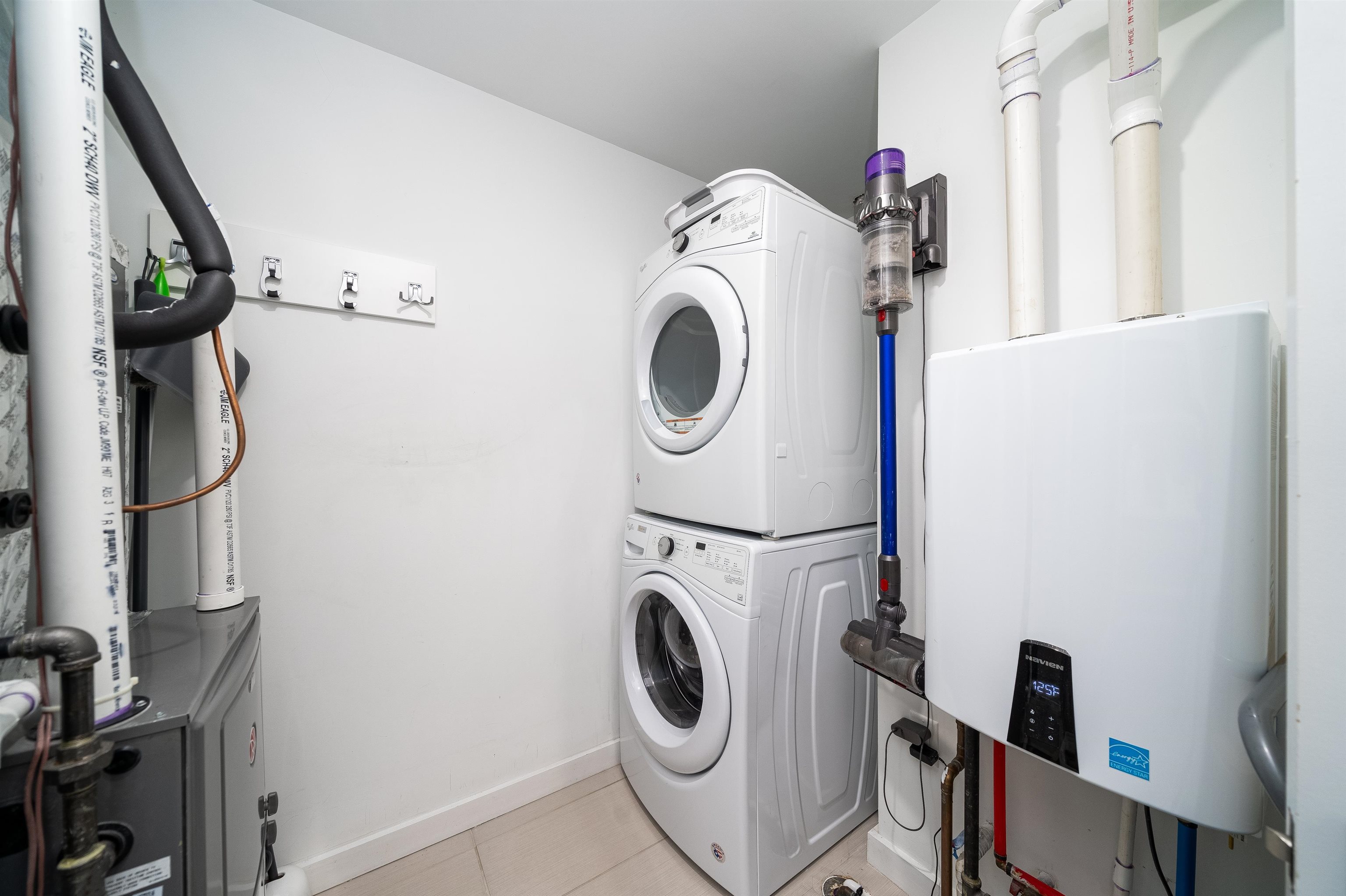 115 GRAND ST Unit: 407