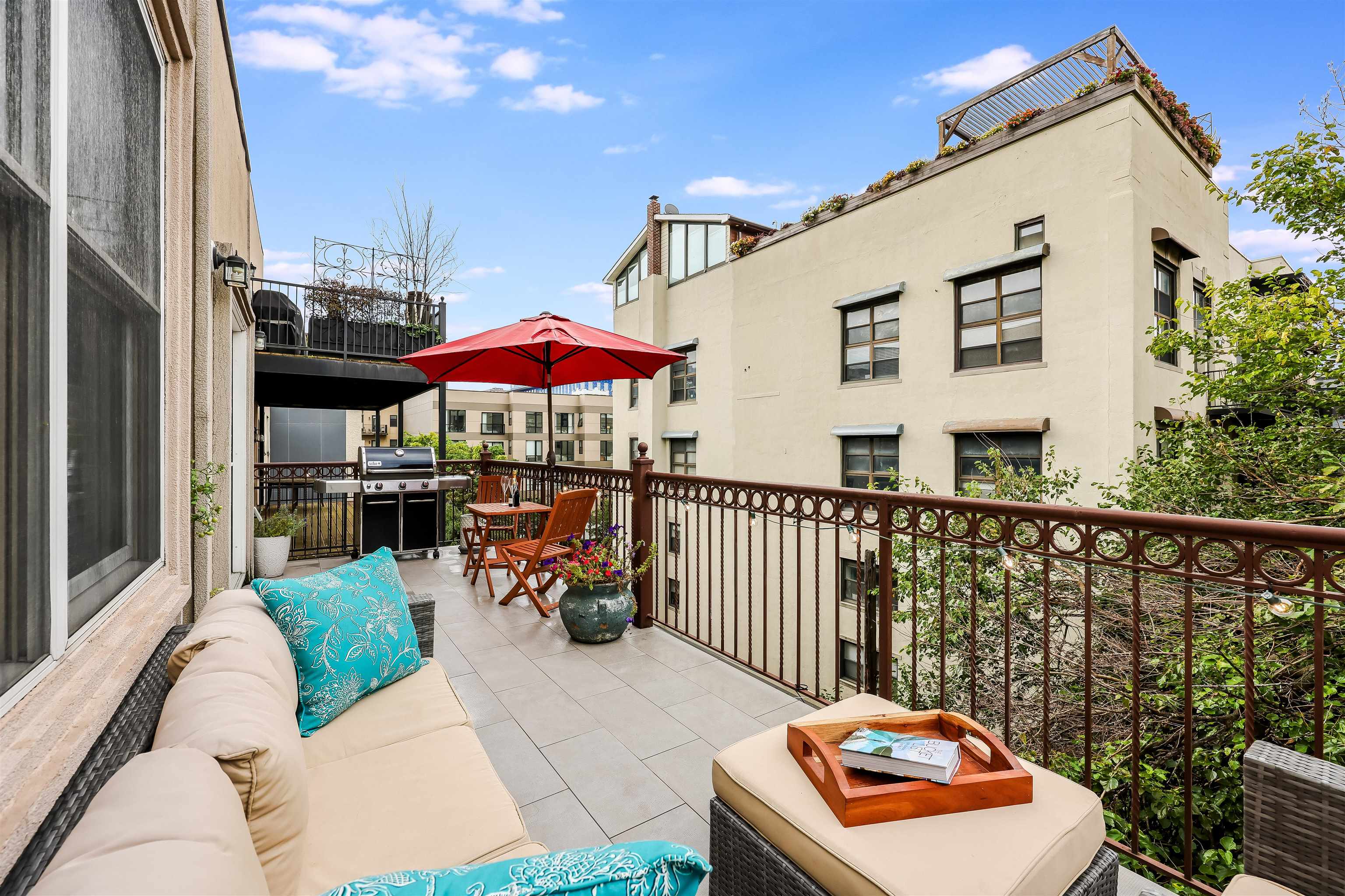 78 MONROE ST Unit: 4