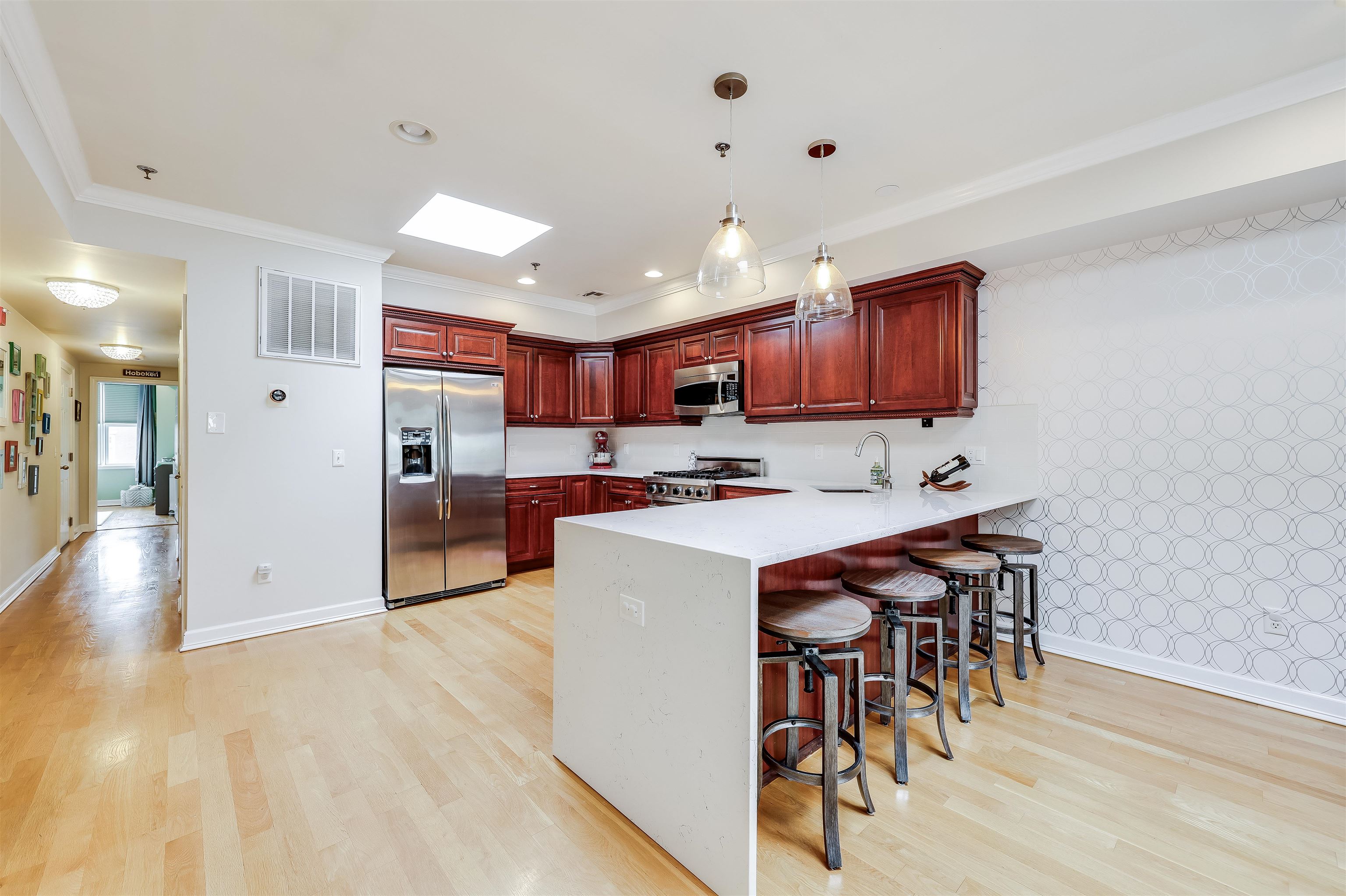 78 MONROE ST Unit: 4