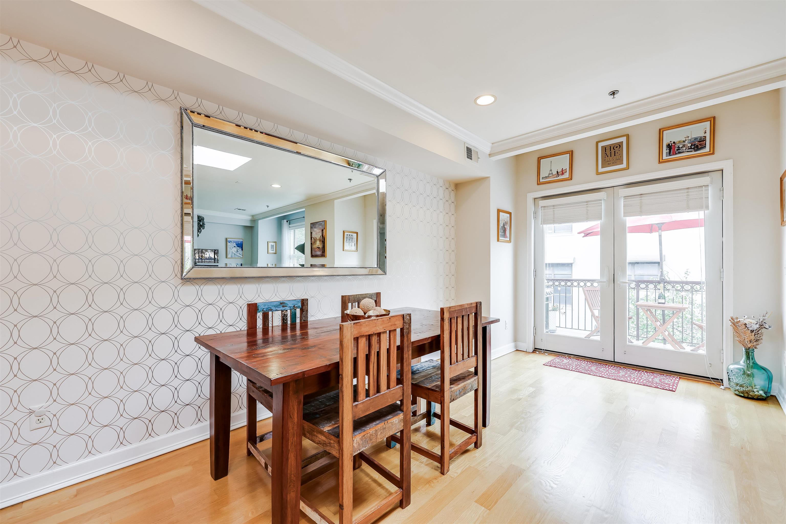 78 MONROE ST Unit: 4