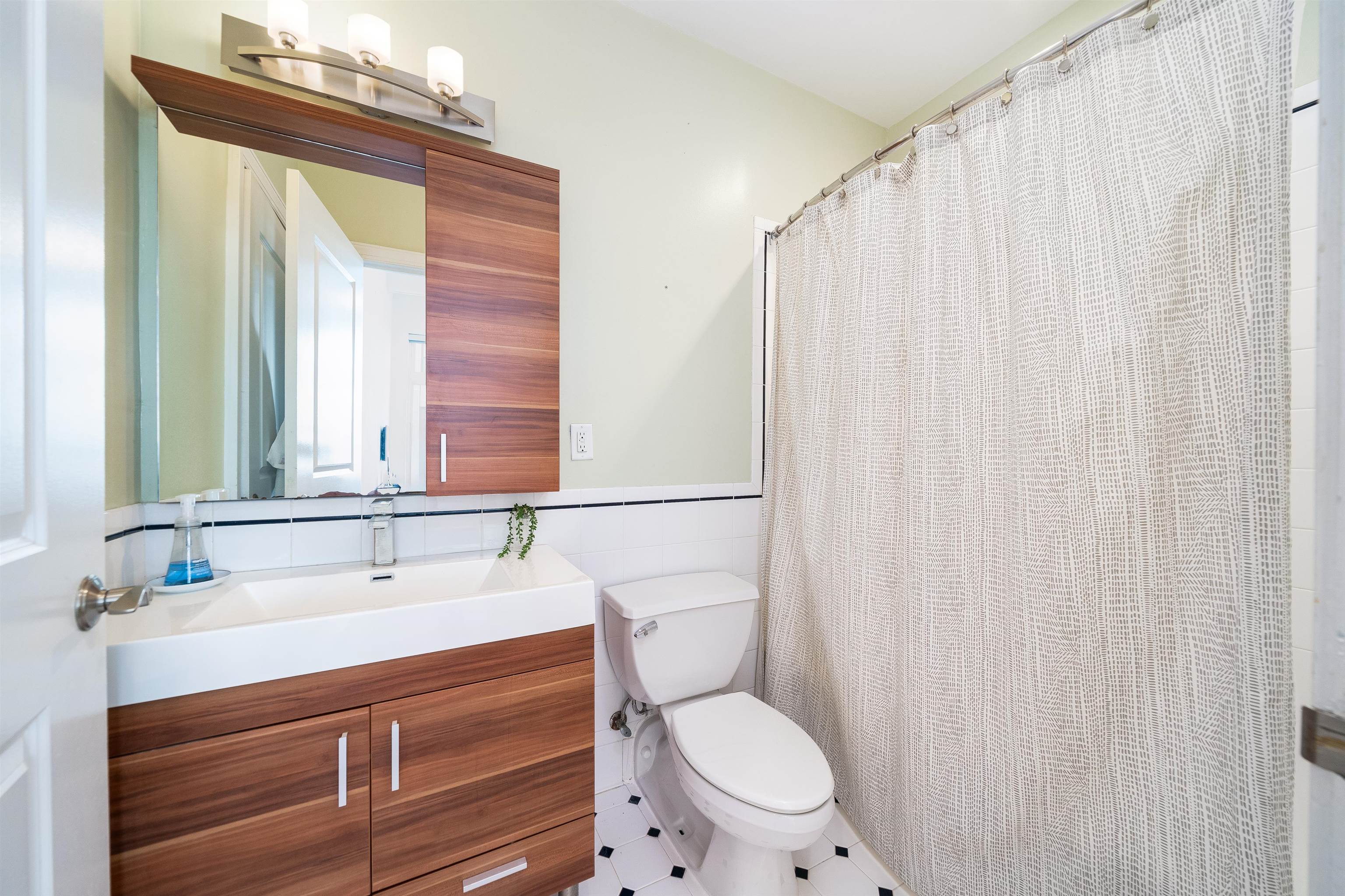 1500 WASHINGTON ST Unit: 5Q