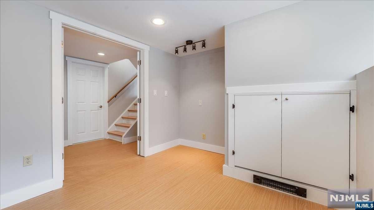 31 Beechwood Place