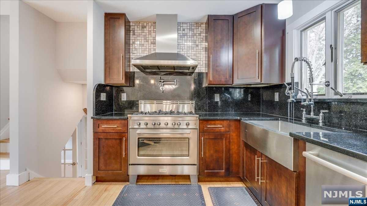 31 Beechwood Place