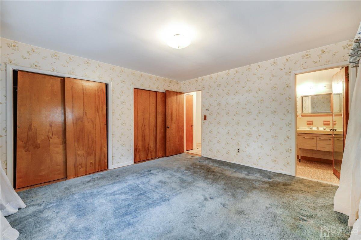 262 River Road