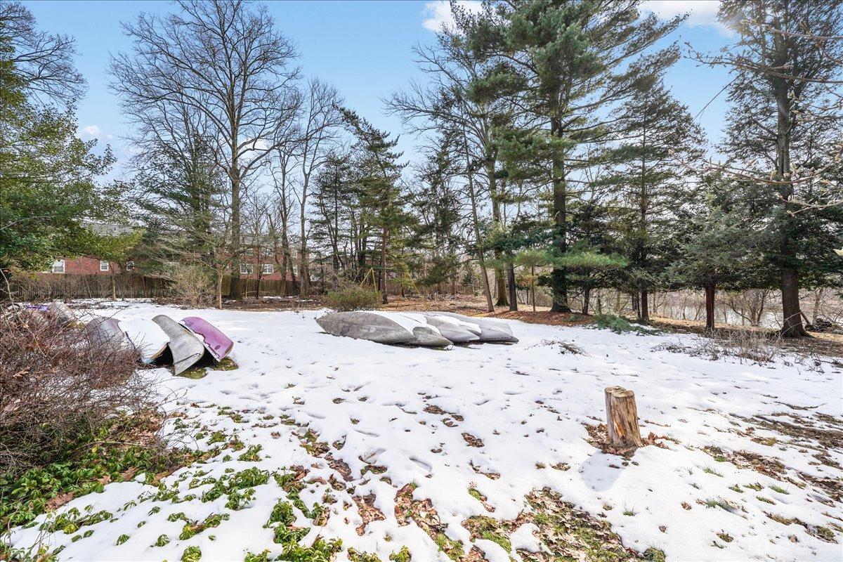 262 River Road