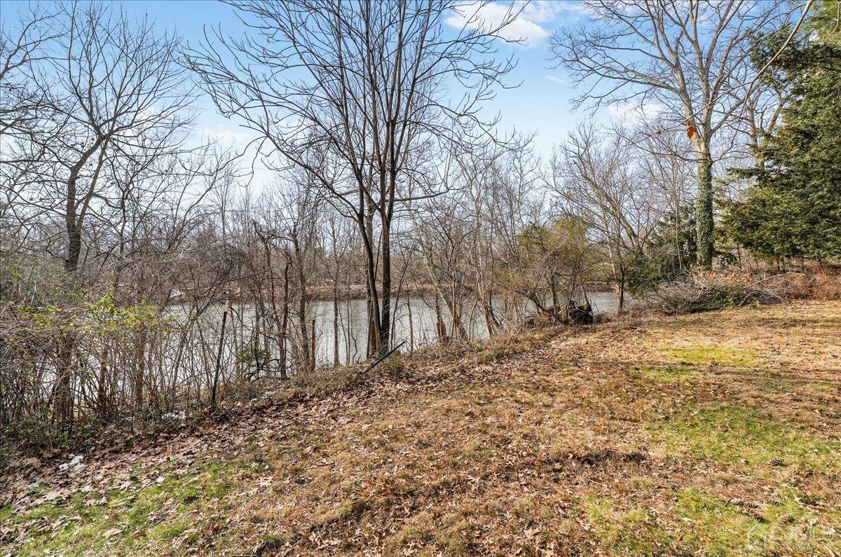 262 River Road