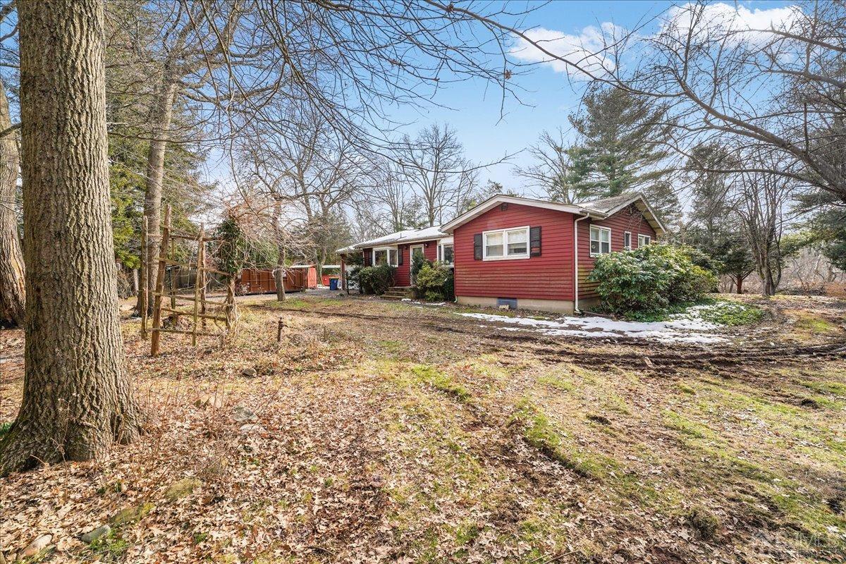 262 River Road