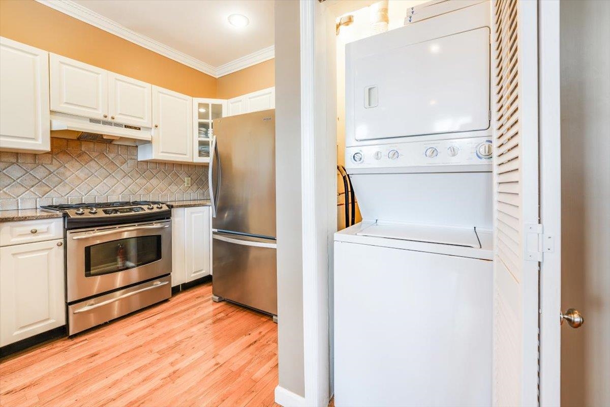 602 WILLOW AVE Unit: 4