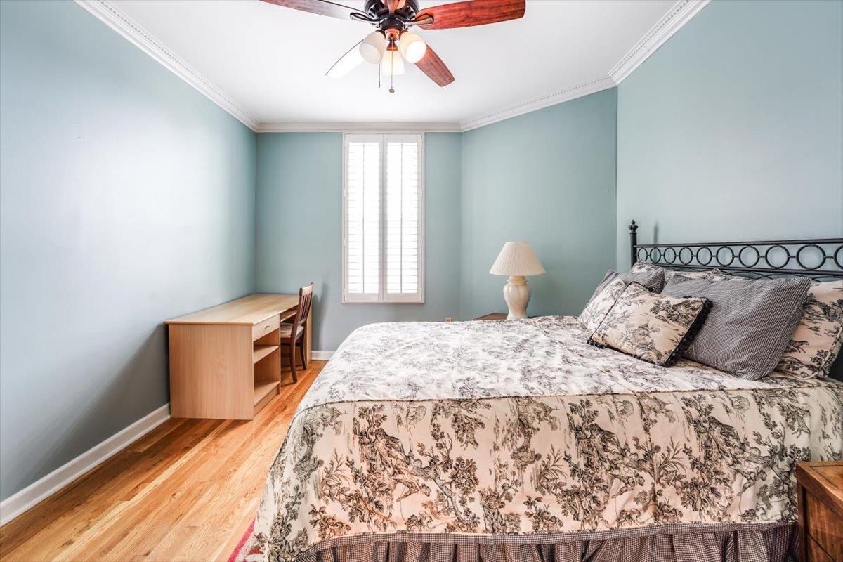 602 WILLOW AVE Unit: 4