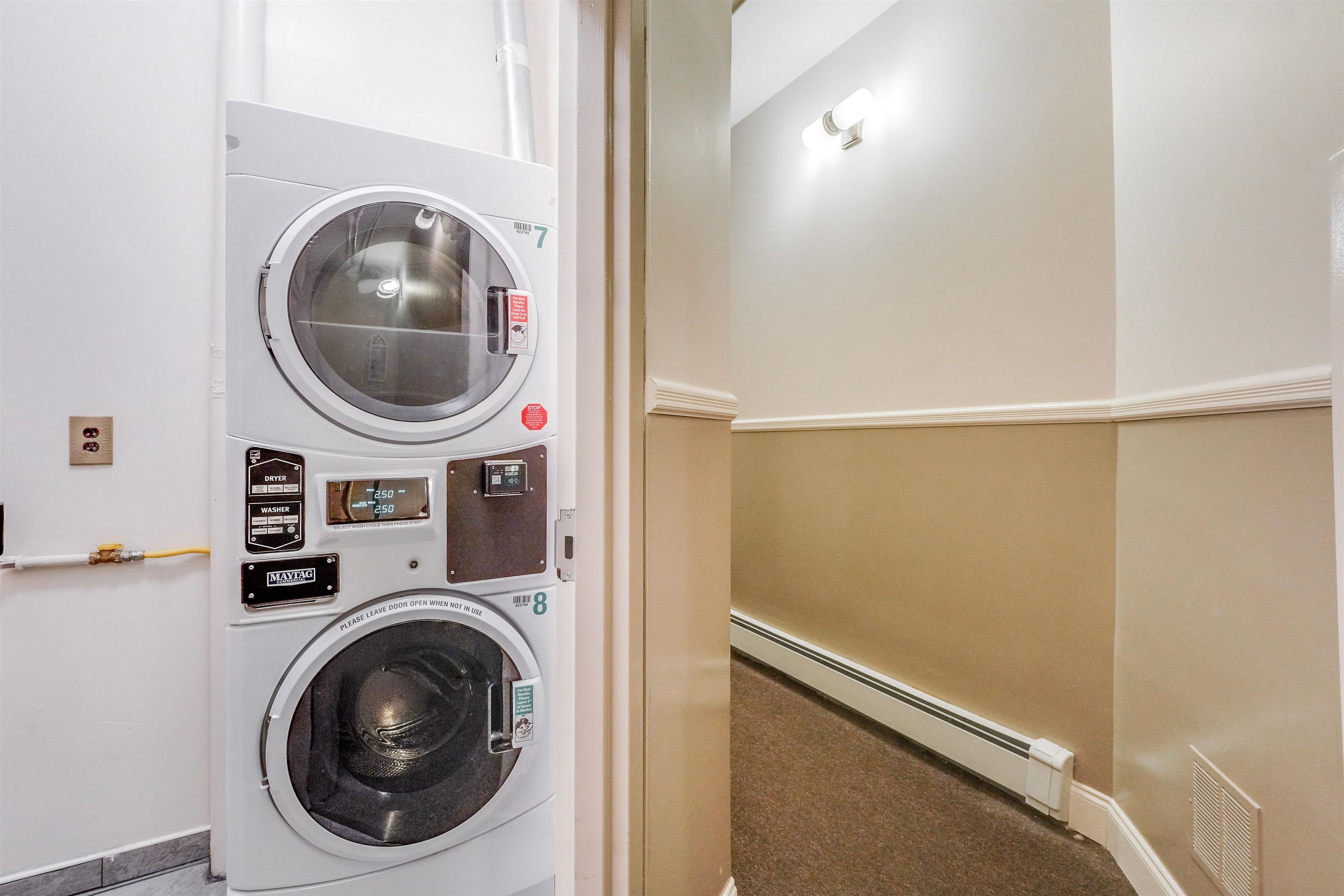 193 OGDEN AVE Unit: 4e