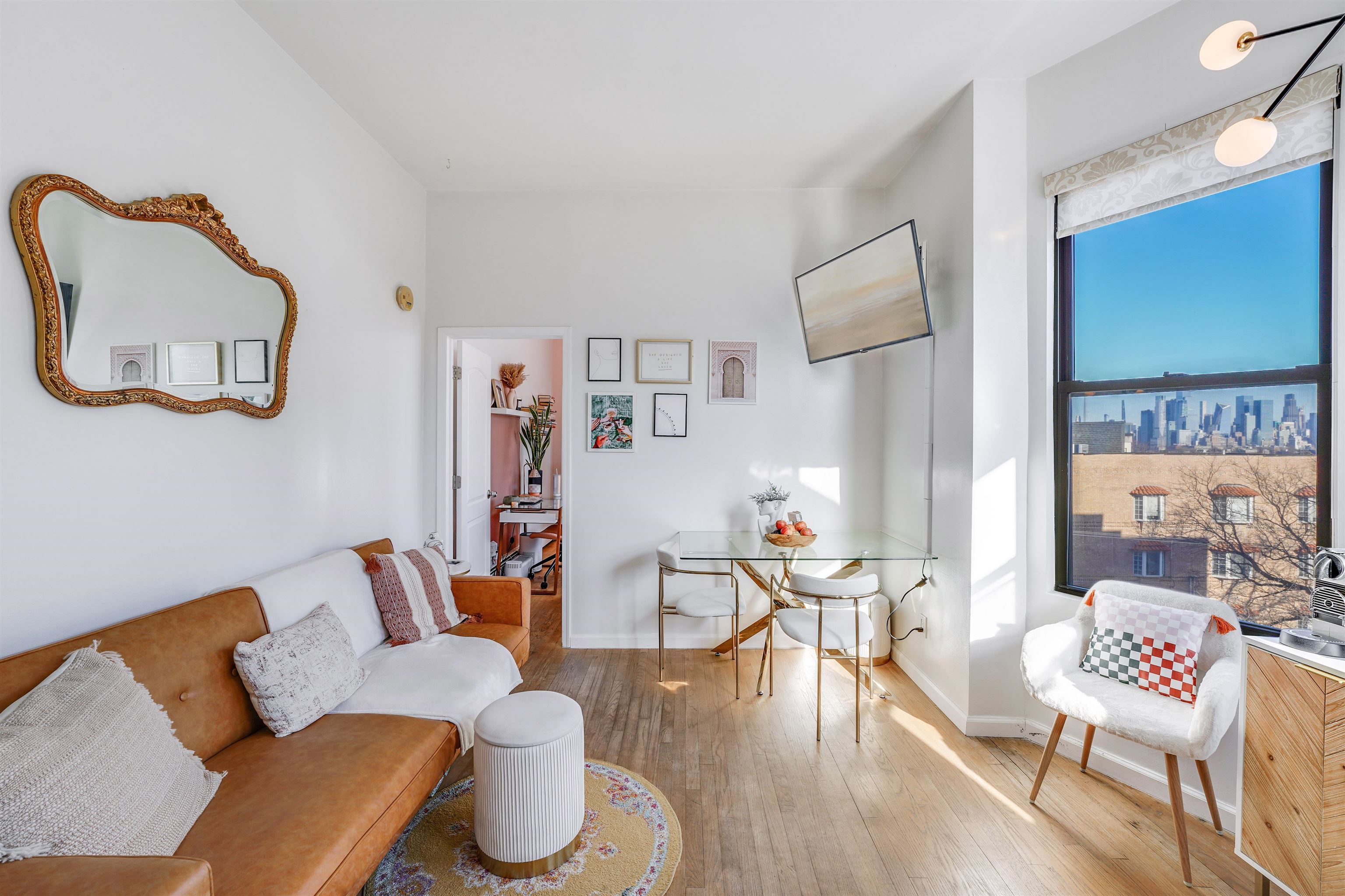193 OGDEN AVE Unit: 4e