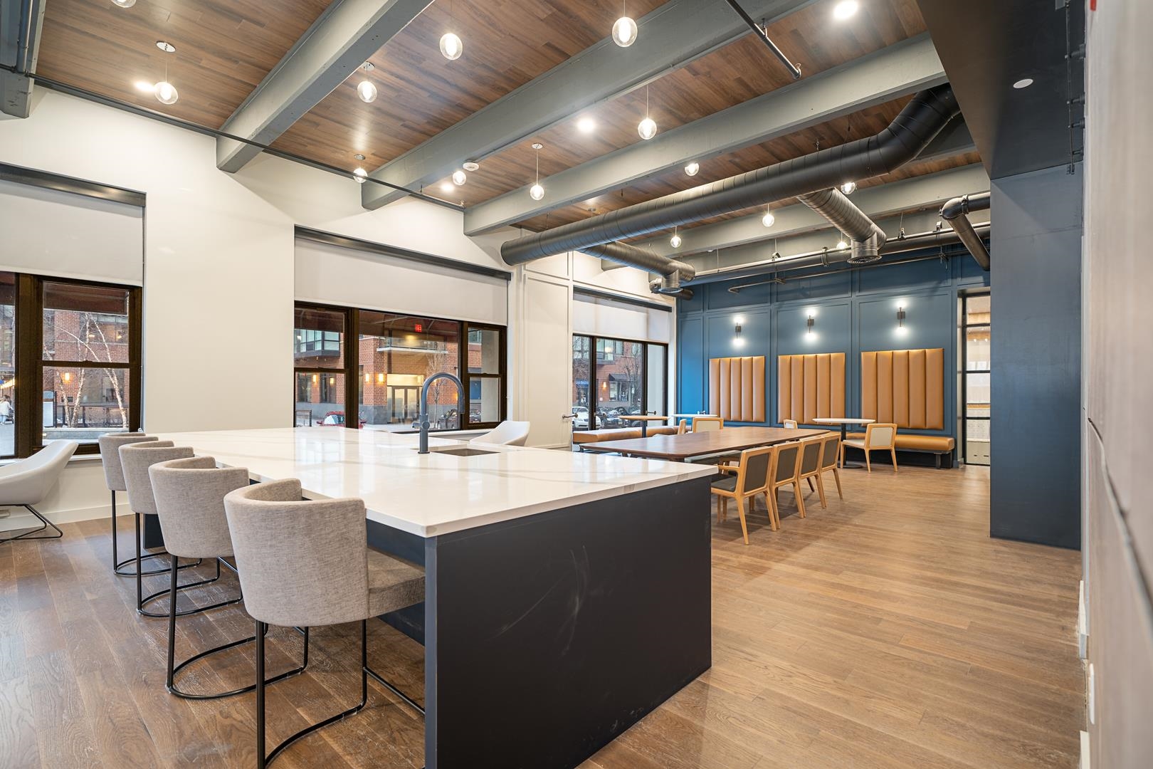 1500 HUDSON ST Unit: 7A