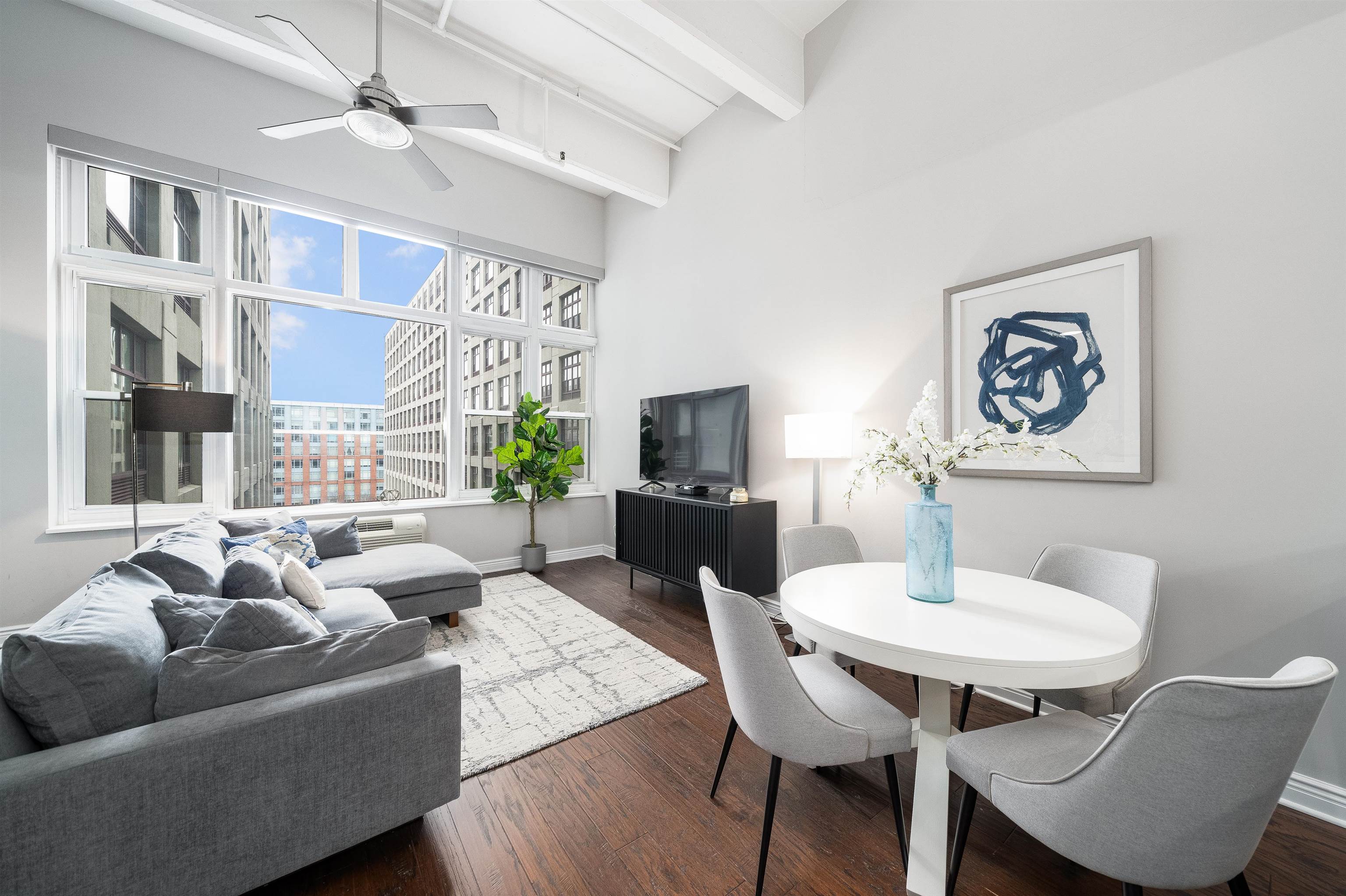1500 HUDSON ST Unit: 7A