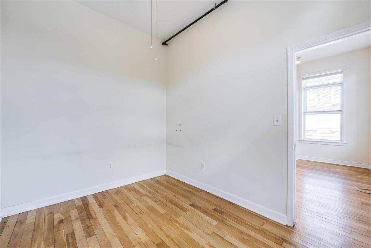 119 HANCOCK AVE Unit: 2