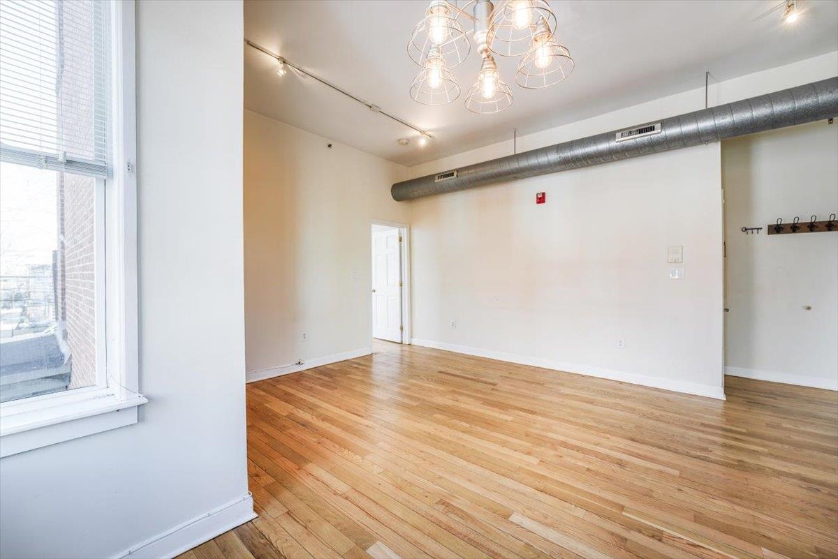 119 HANCOCK AVE Unit: 2