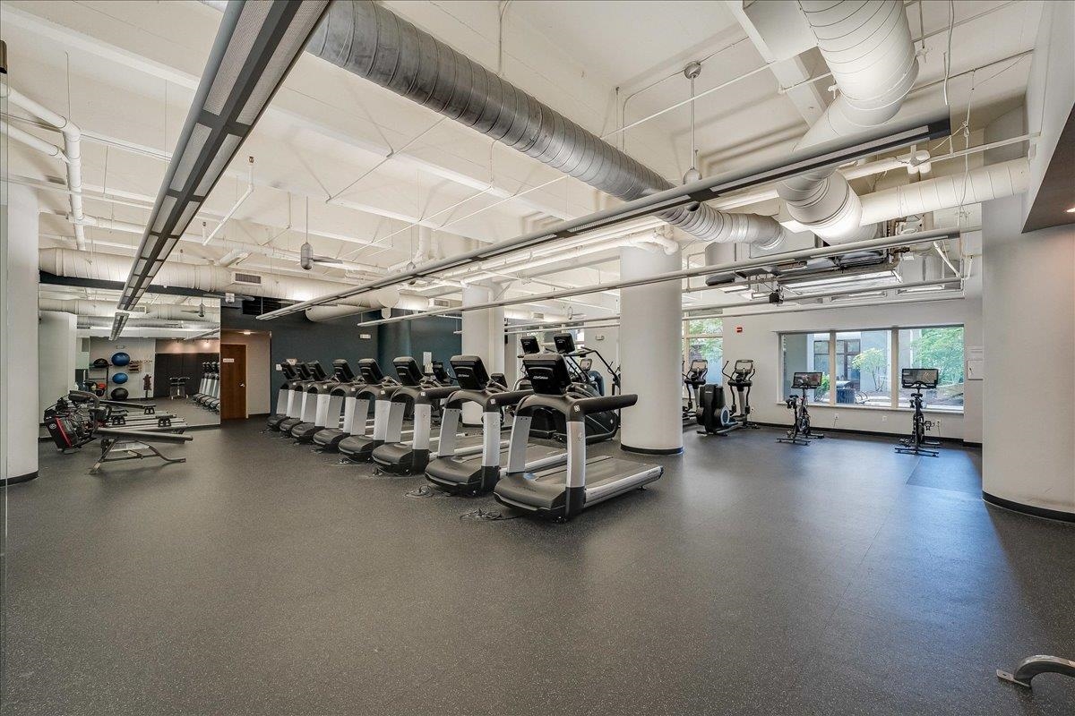 1500 HUDSON ST Unit: 3L