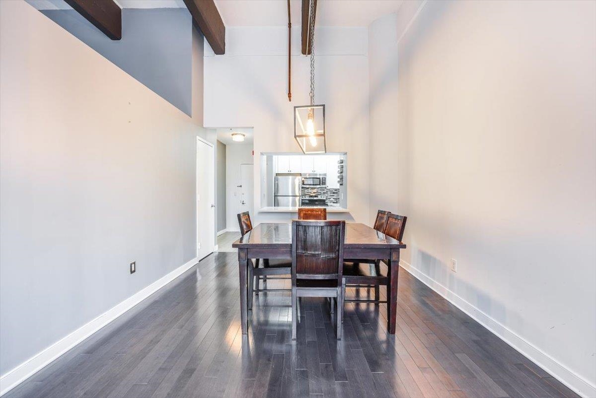 1500 HUDSON ST Unit: 3L